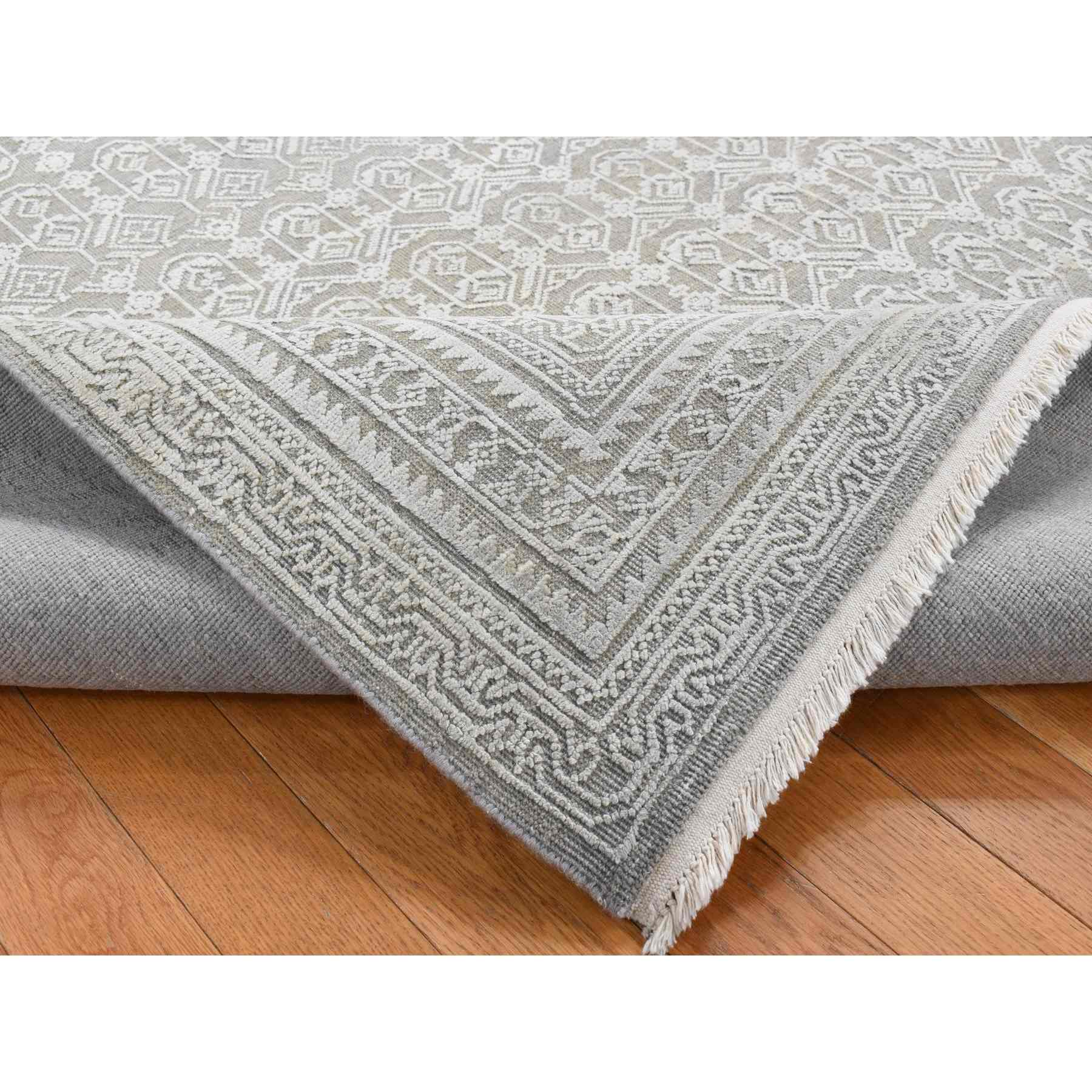 Modern-and-Contemporary-Hand-Knotted-Rug-404975