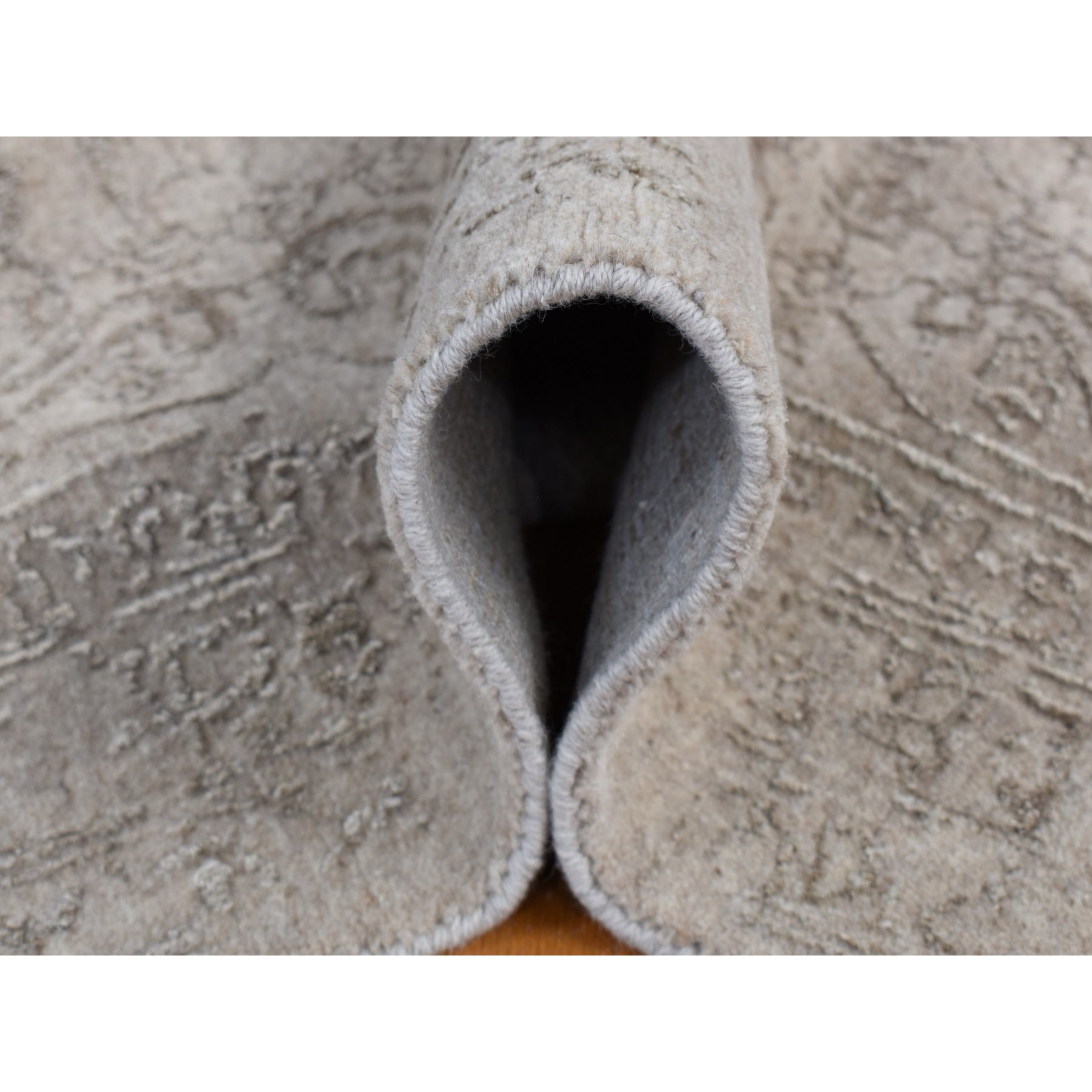 Modern-and-Contemporary-Hand-Loomed-Rug-404245