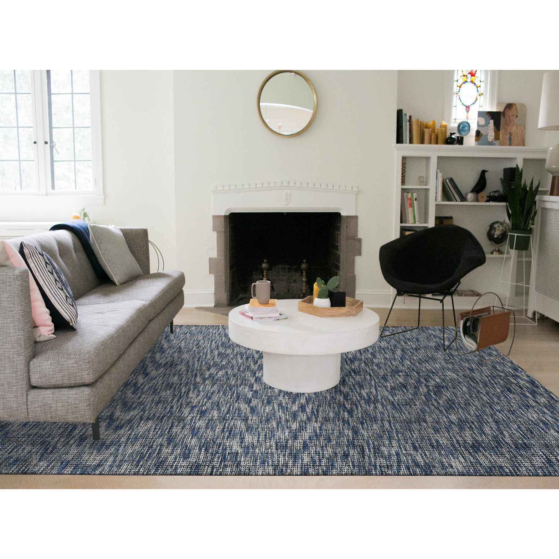 Modern-and-Contemporary-Hand-Loomed-Rug-404725