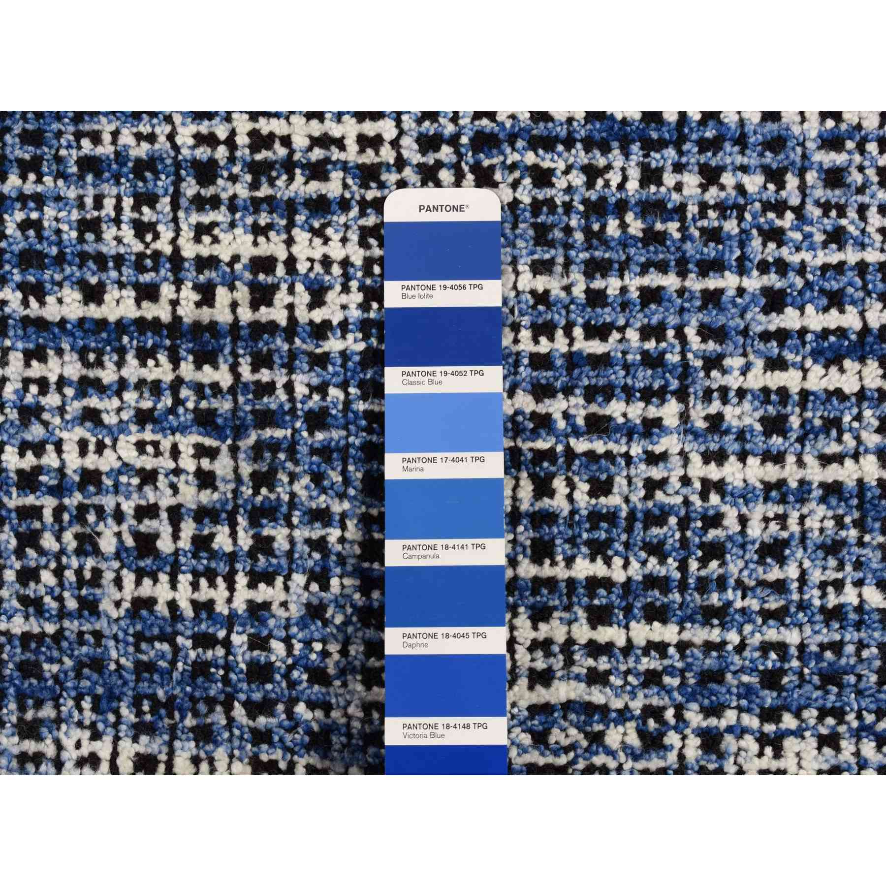 Modern-and-Contemporary-Hand-Loomed-Rug-404725