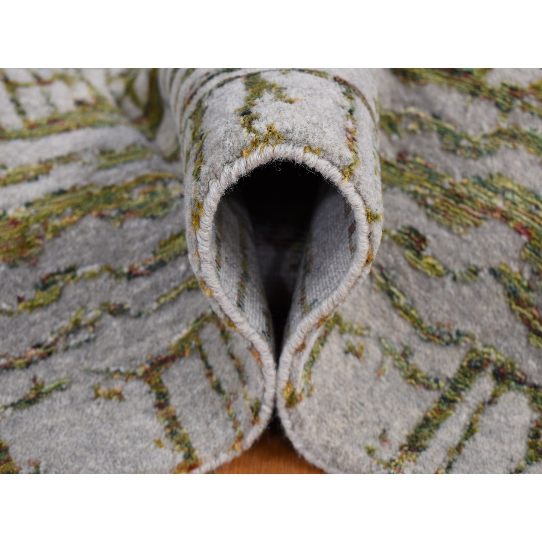 Modern-and-Contemporary-Hand-Loomed-Rug-404940