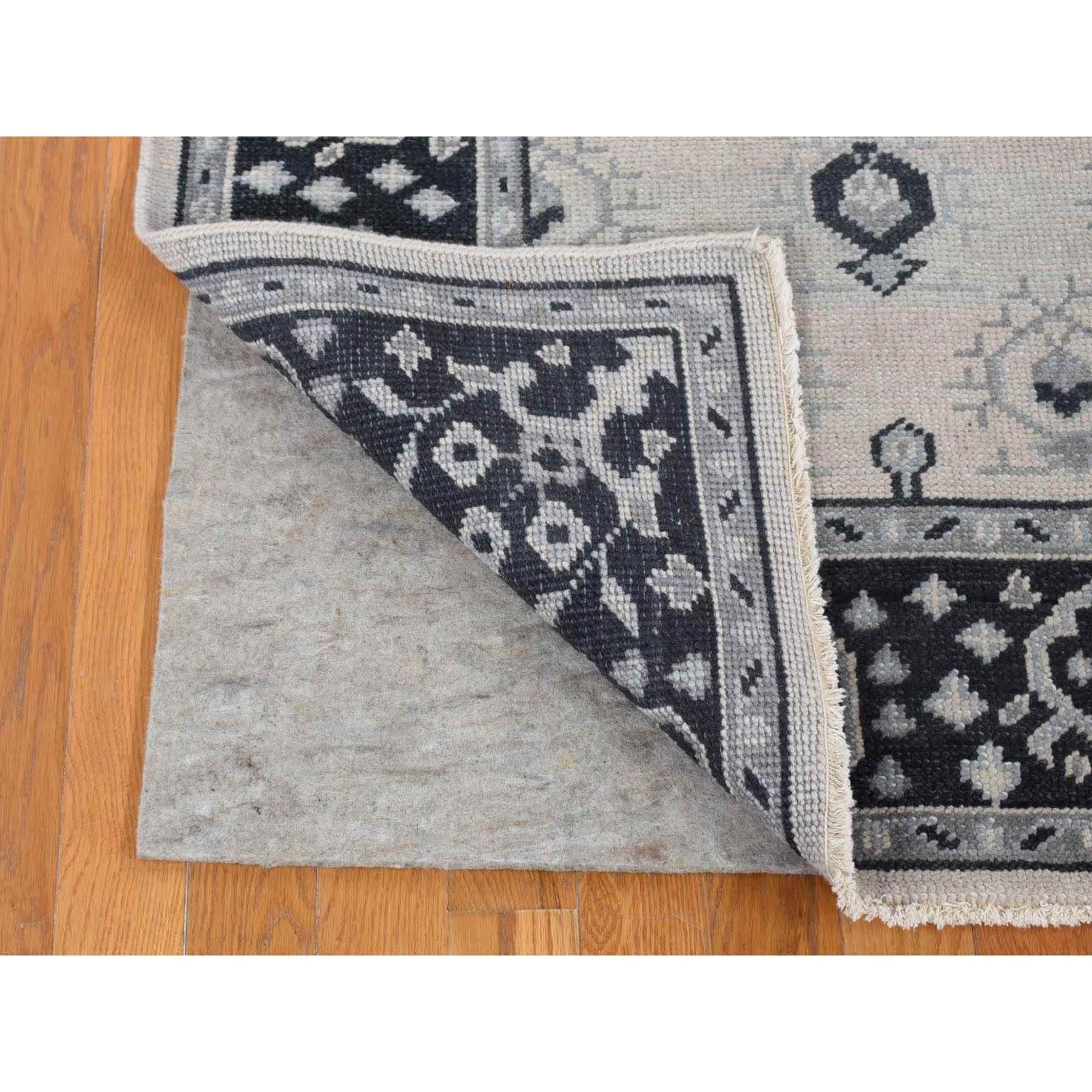 Oushak-And-Peshawar-Hand-Knotted-Rug-402520