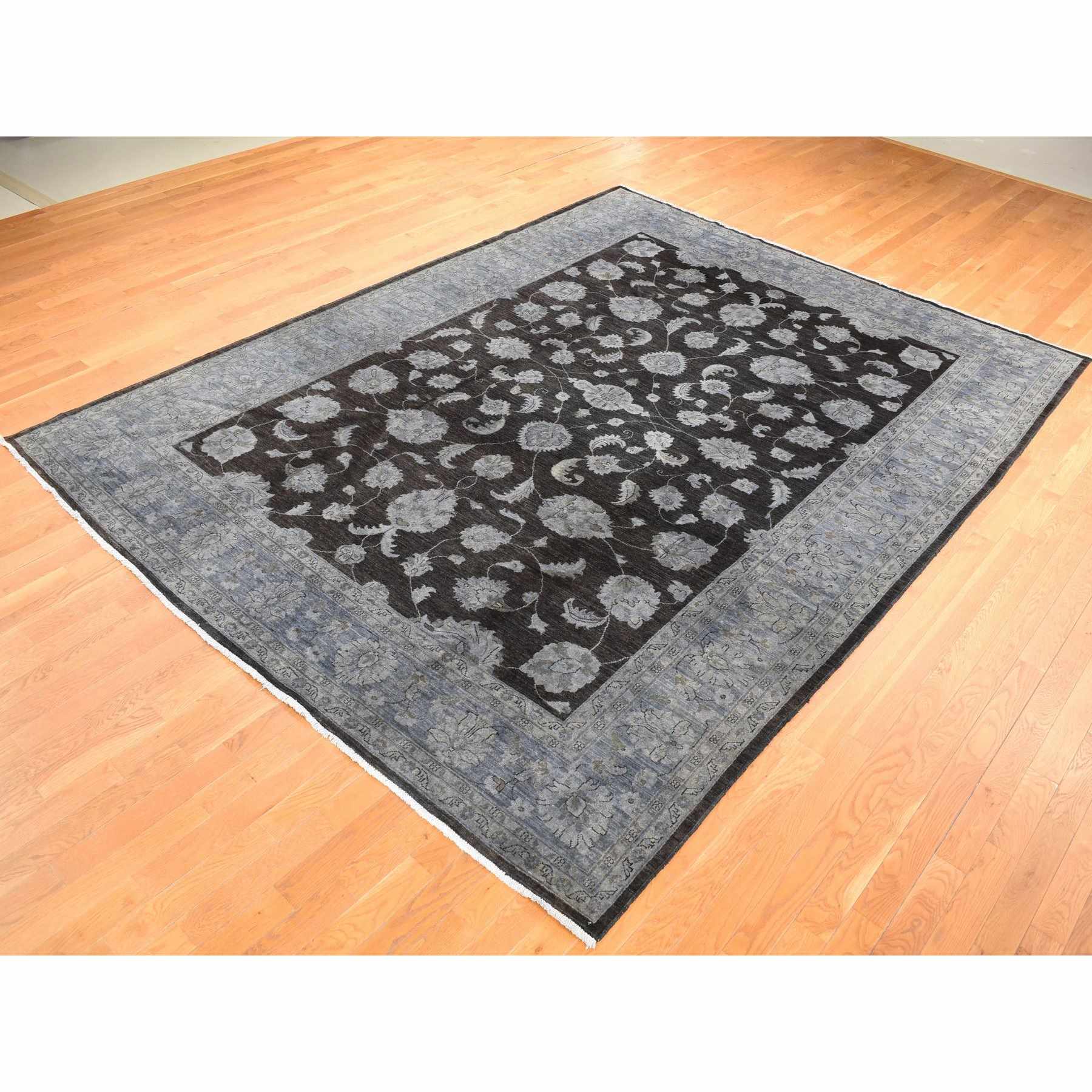 Vintage-Hand-Knotted-Rug-403300