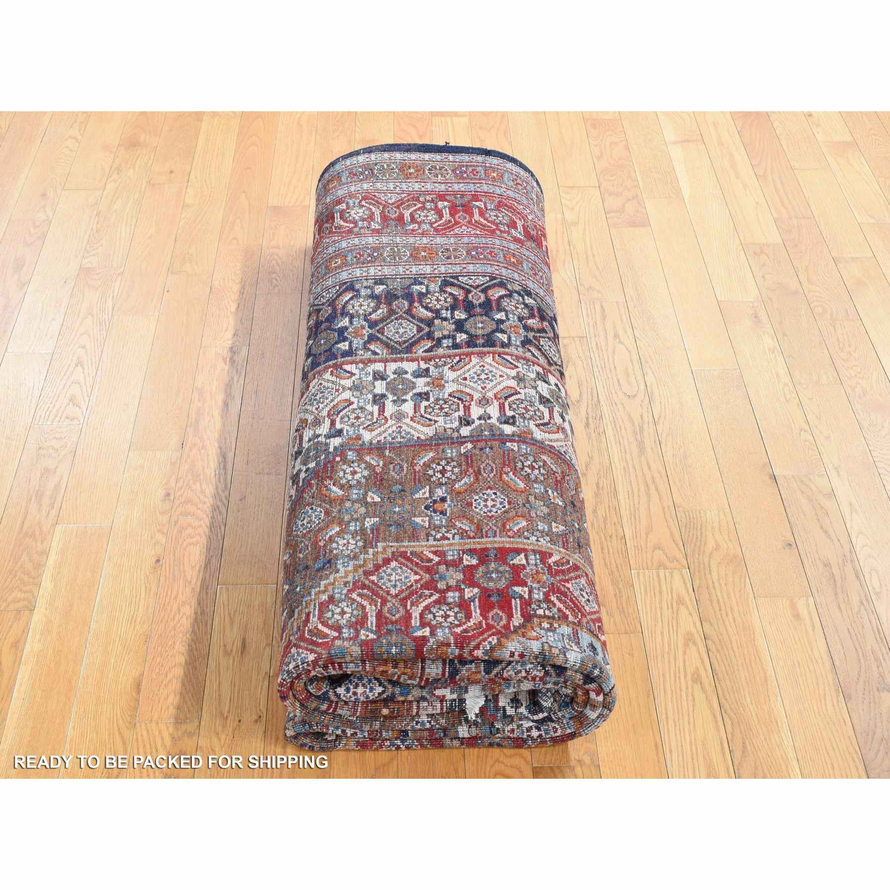 Persian-Hand-Knotted-Rug-403890