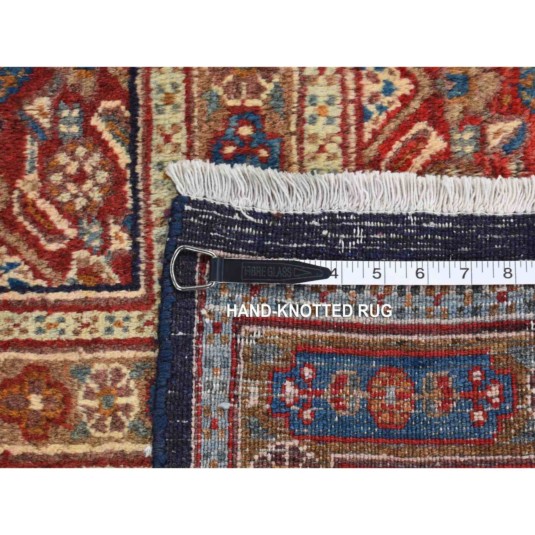 Persian-Hand-Knotted-Rug-403890