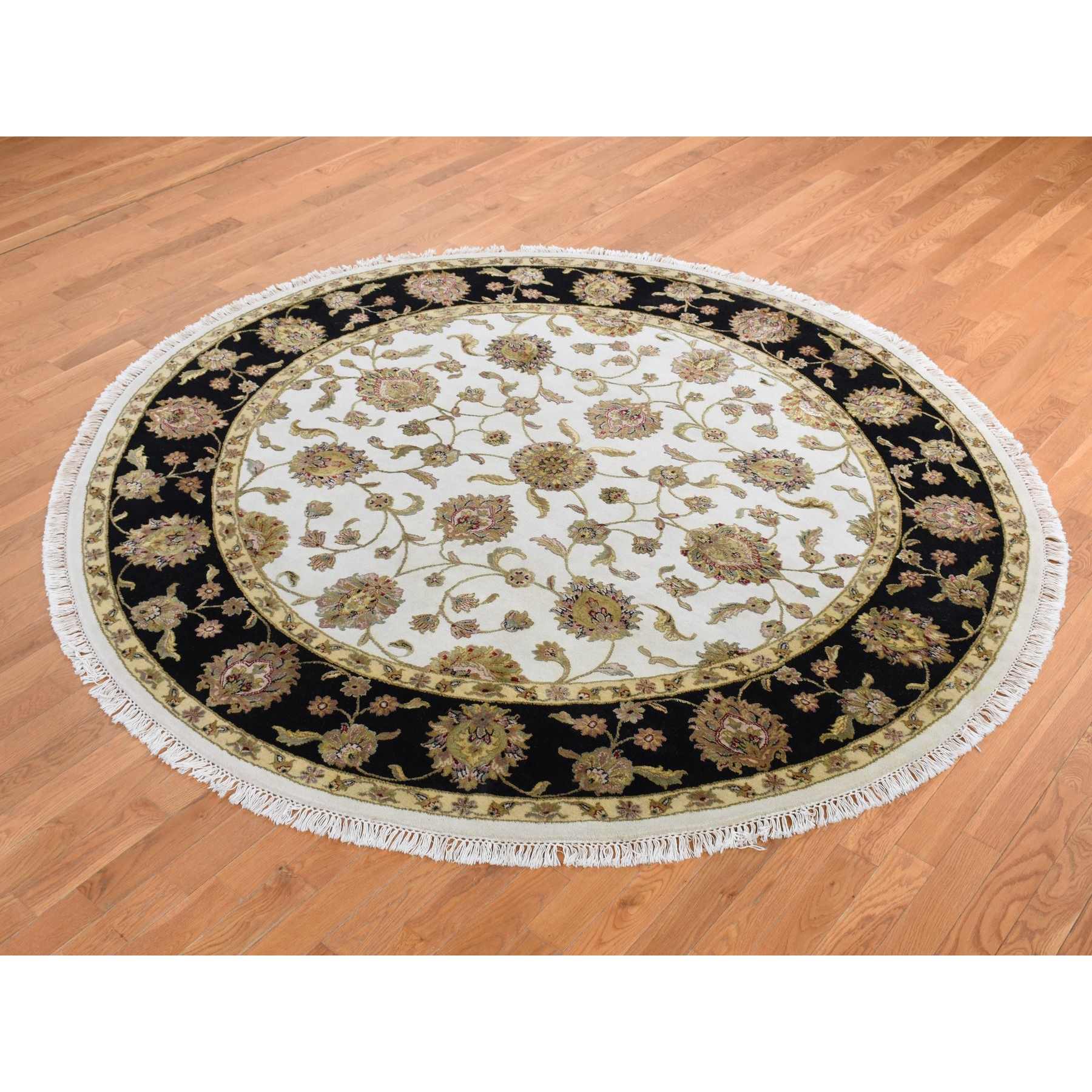 Rajasthan-Hand-Knotted-Rug-404630