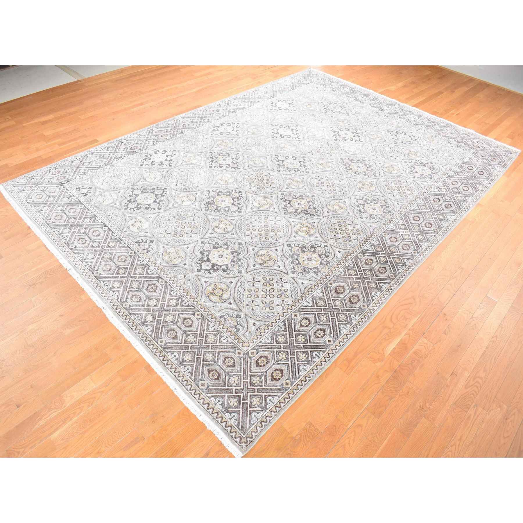 Transitional-Hand-Knotted-Rug-403430