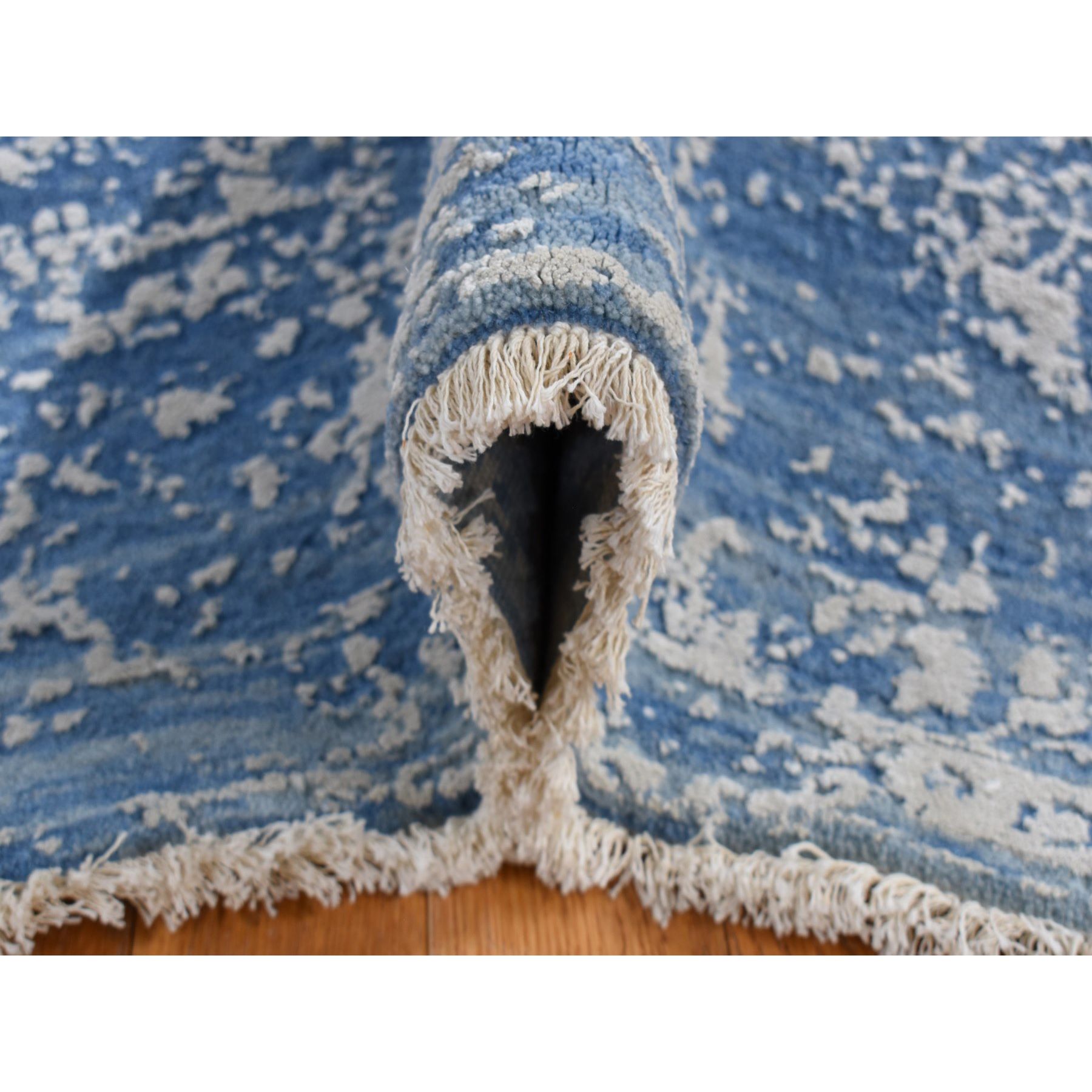 Transitional-Hand-Knotted-Rug-404635