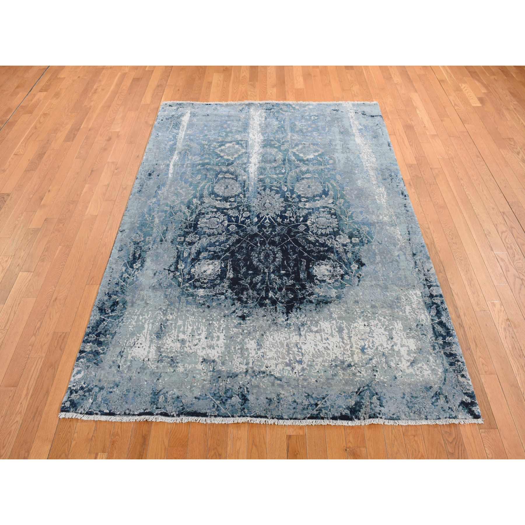 Transitional-Hand-Knotted-Rug-404690