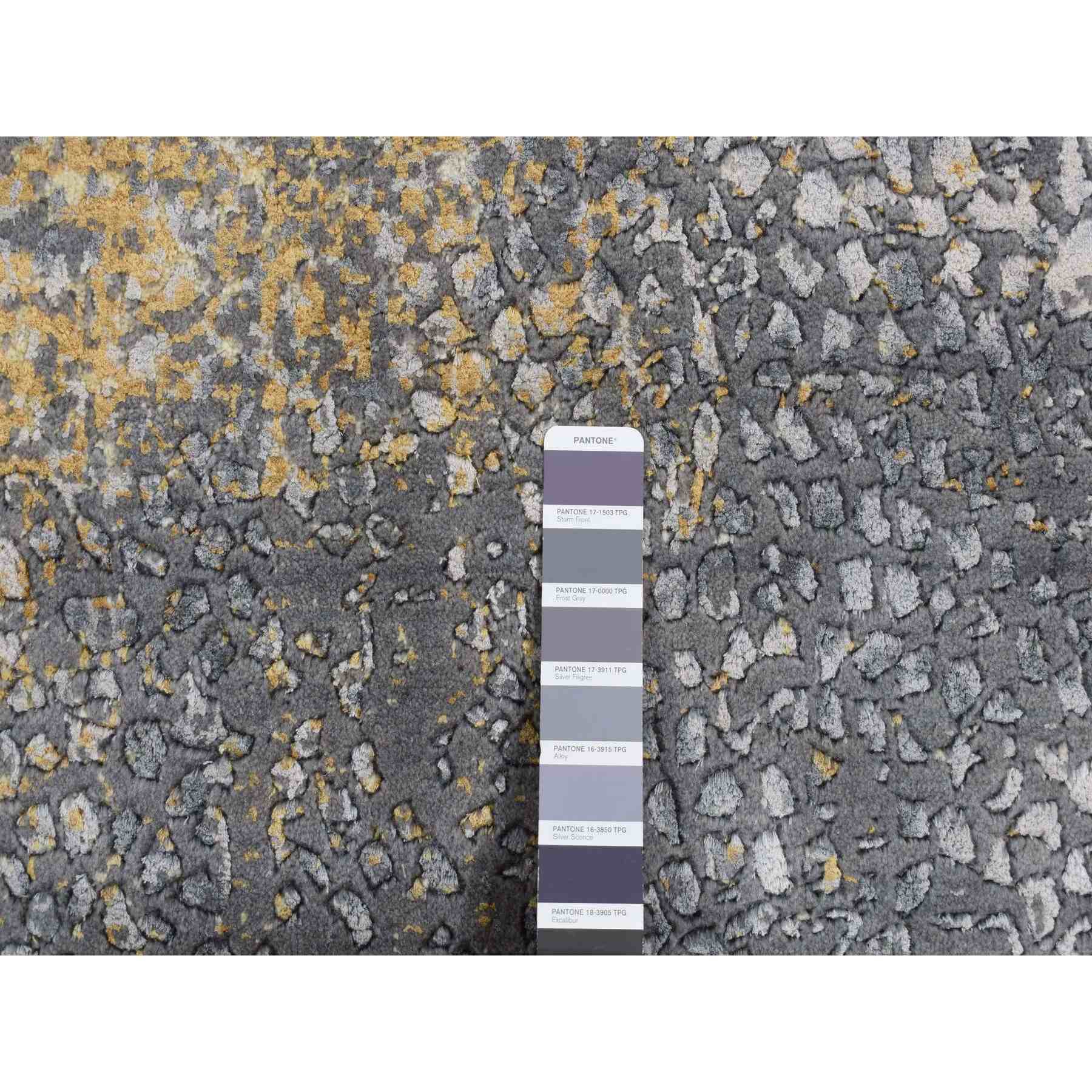 Transitional-Hand-Knotted-Rug-404810