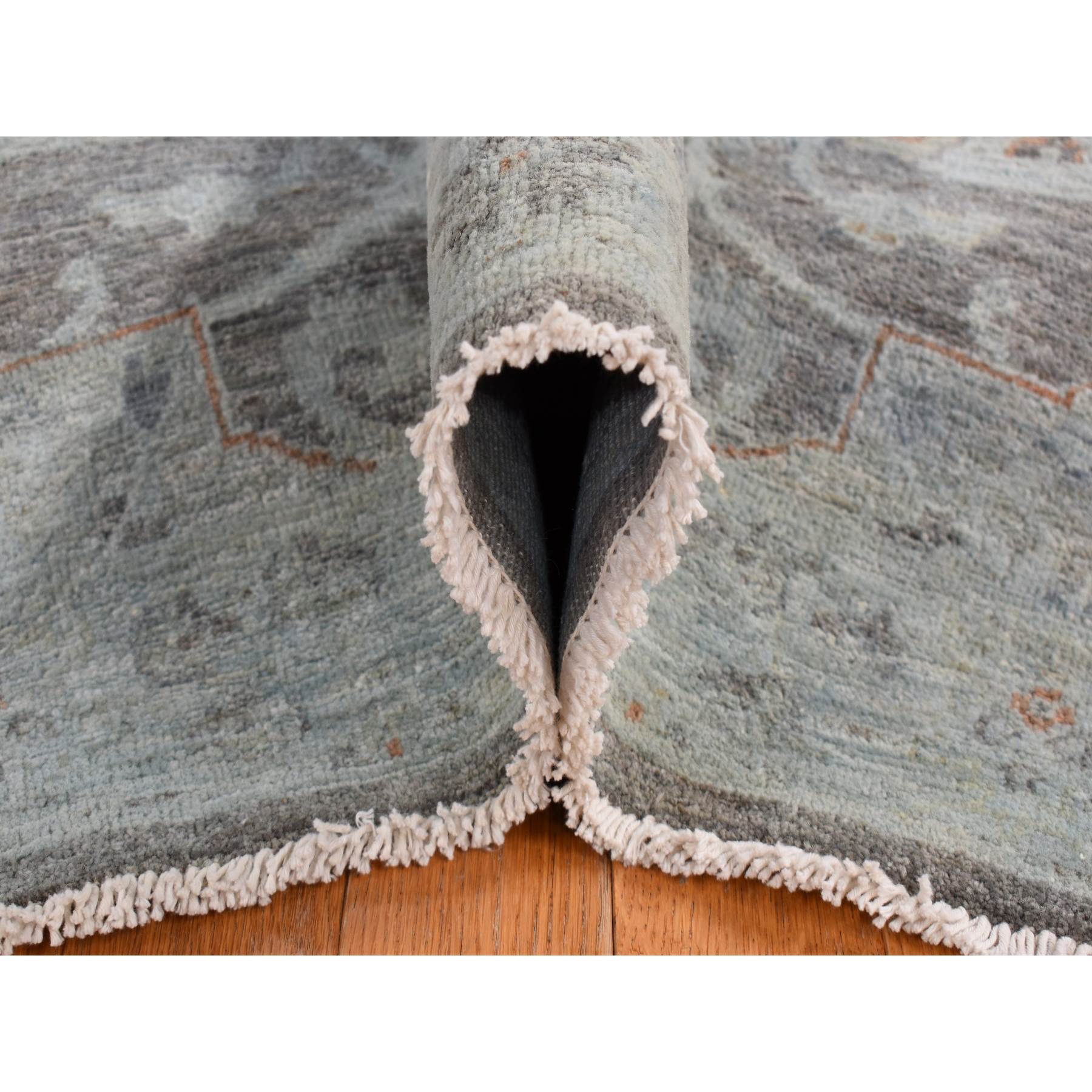 White-Wash-Vintage-Silver-Wash-Hand-Knotted-Rug-404585