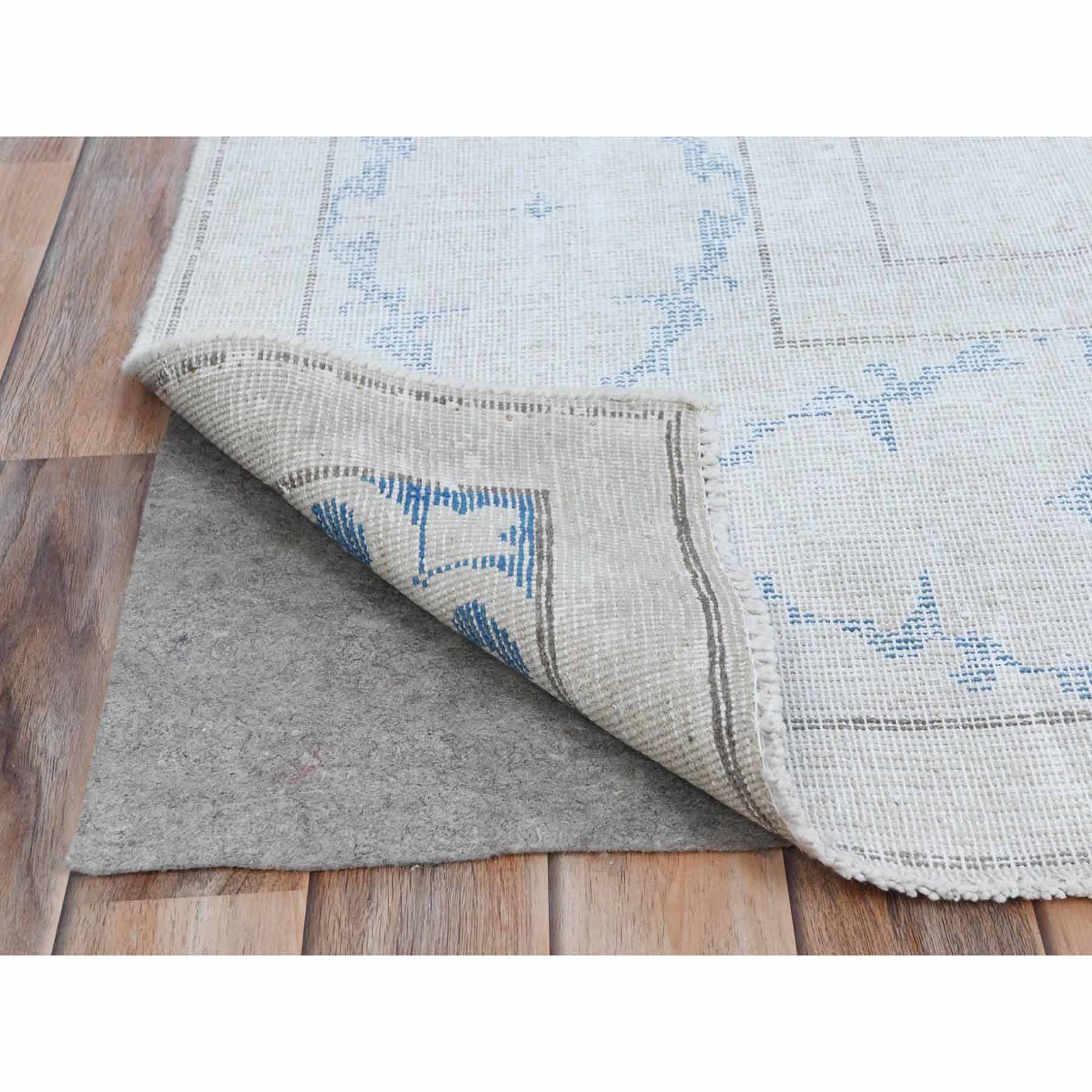 Vintage-Hand-Knotted-Rug-406340