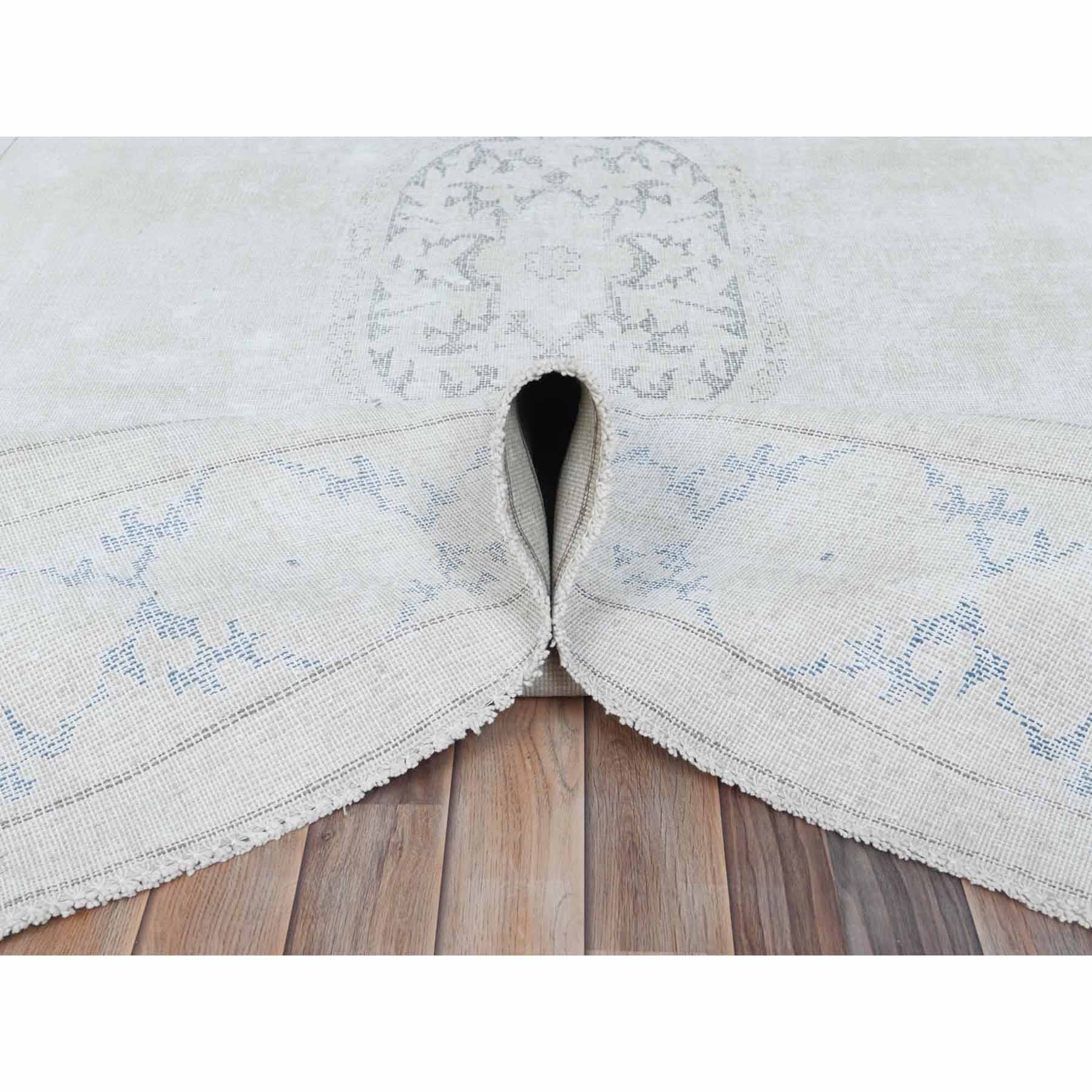 Vintage-Hand-Knotted-Rug-406340