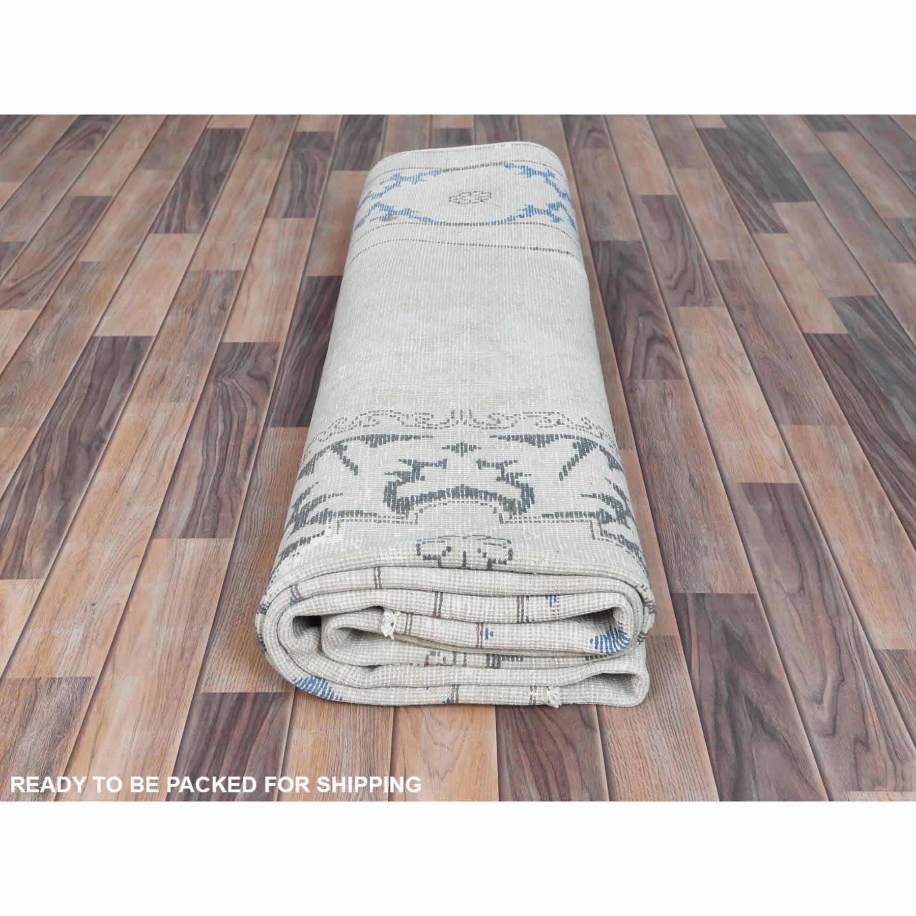 Vintage-Hand-Knotted-Rug-406340
