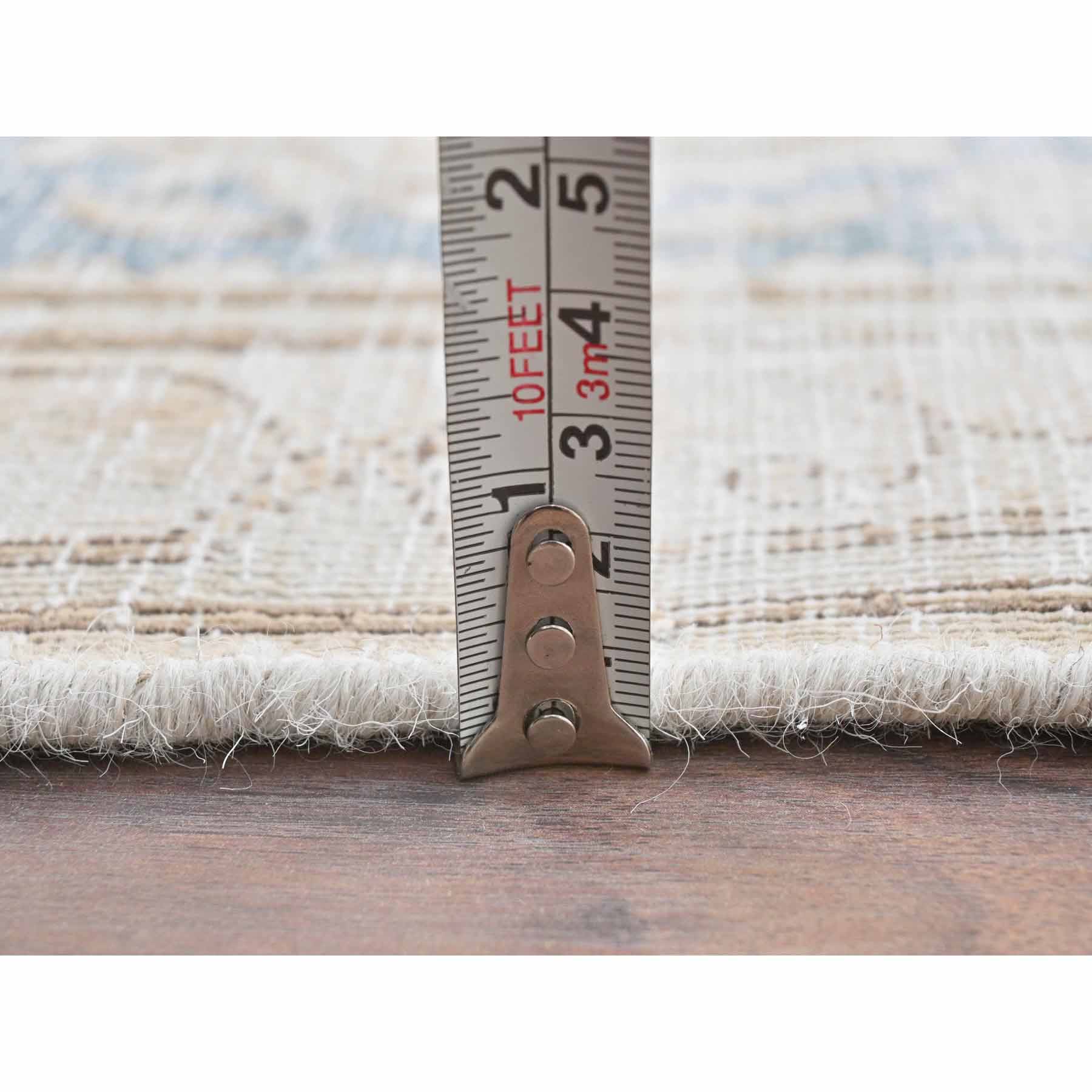 Persian-Hand-Knotted-Rug-409700