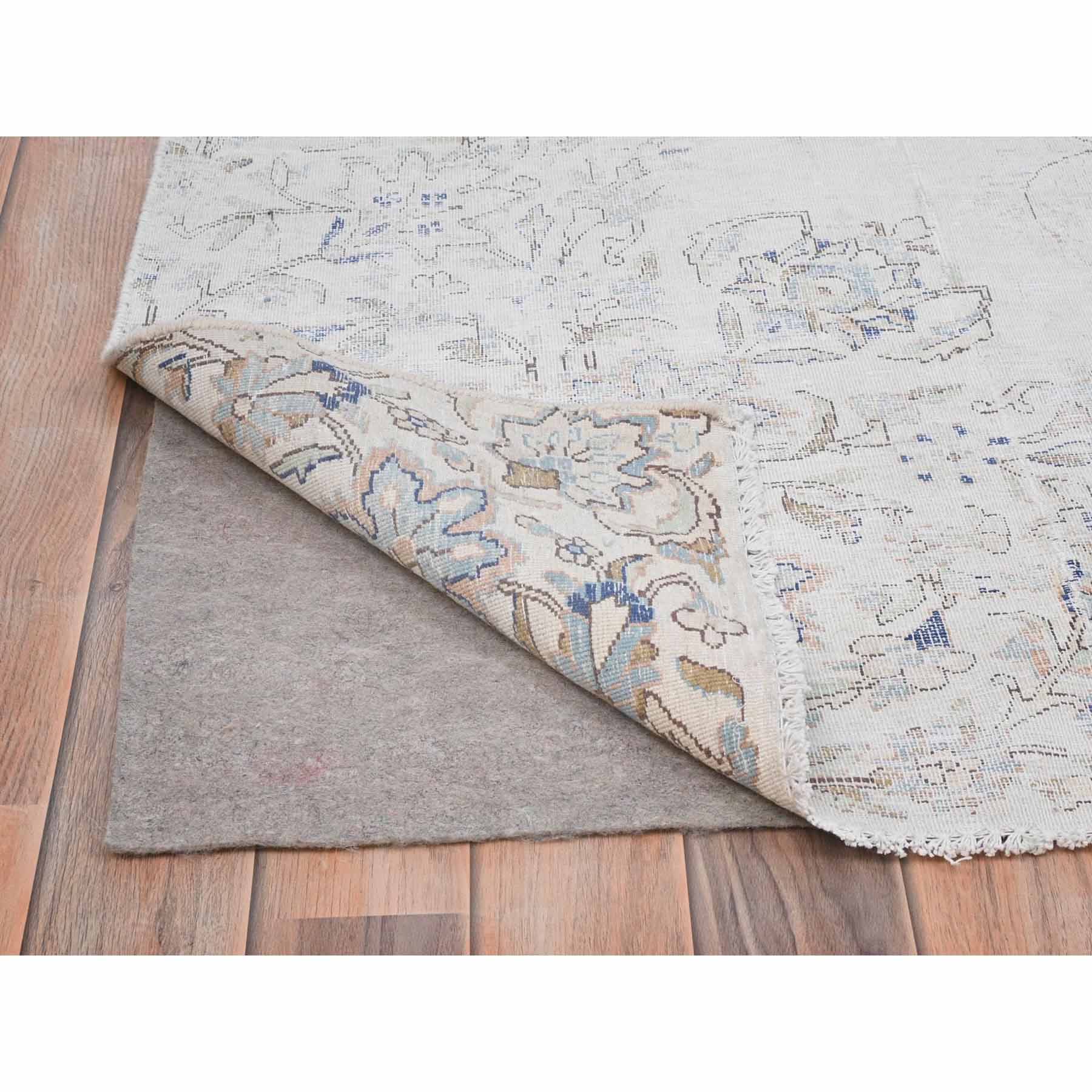 Persian-Hand-Knotted-Rug-409705
