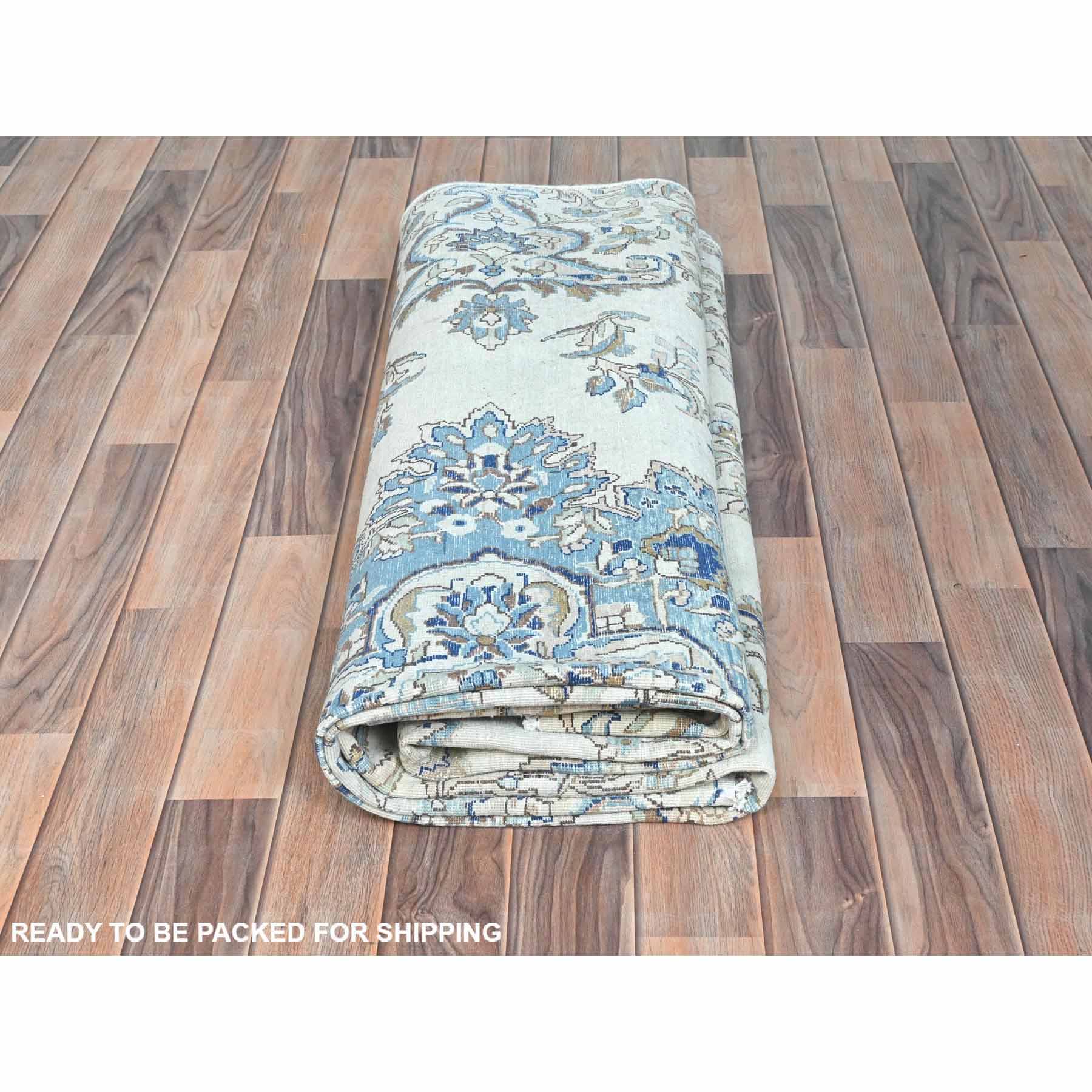 Persian-Hand-Knotted-Rug-409705