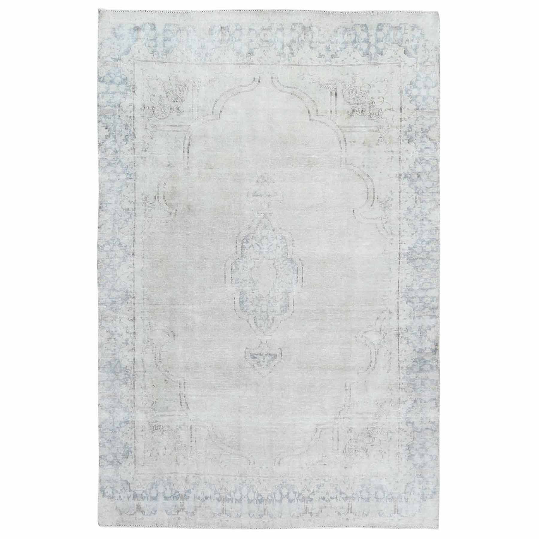 Persian-Hand-Knotted-Rug-409715