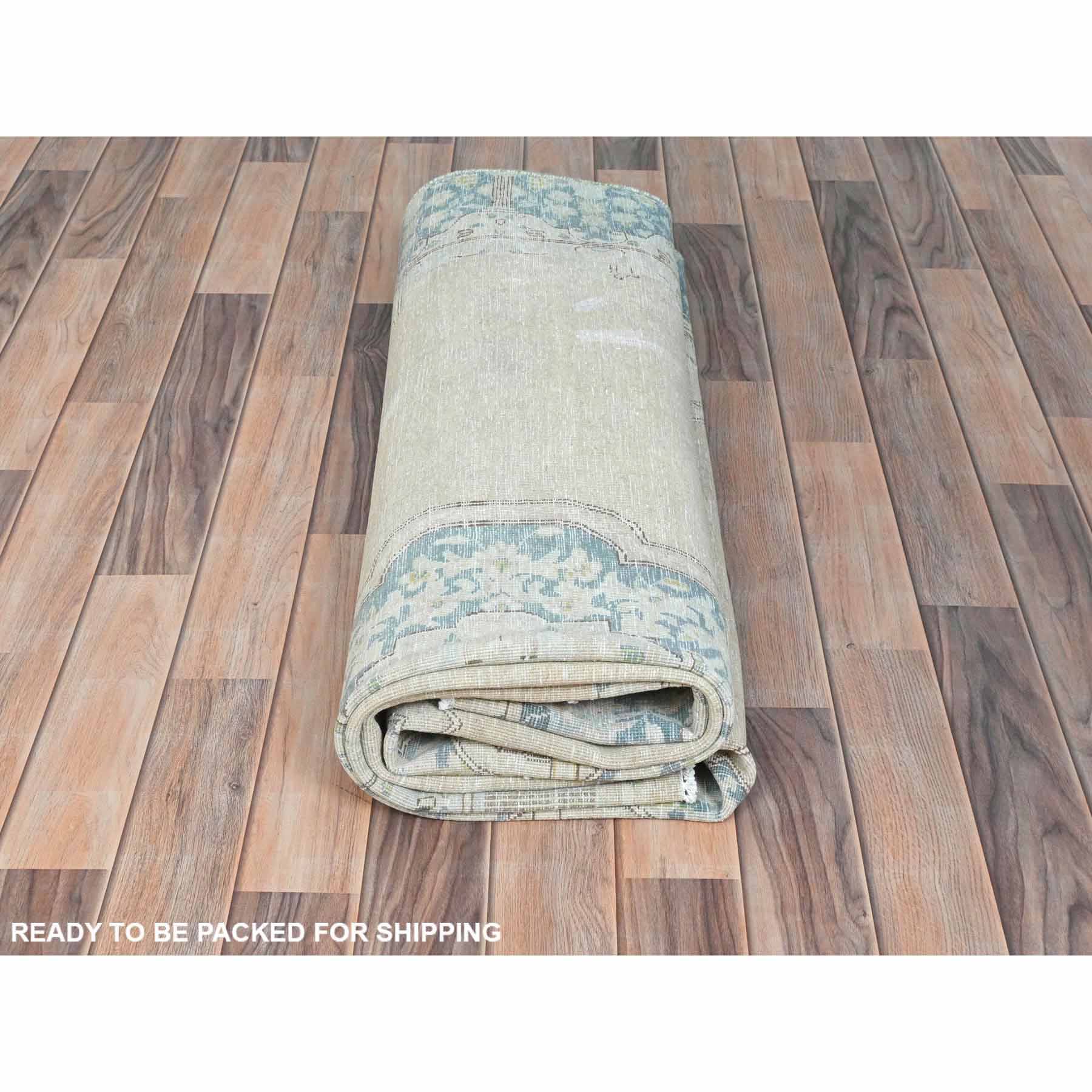 Persian-Hand-Knotted-Rug-409715