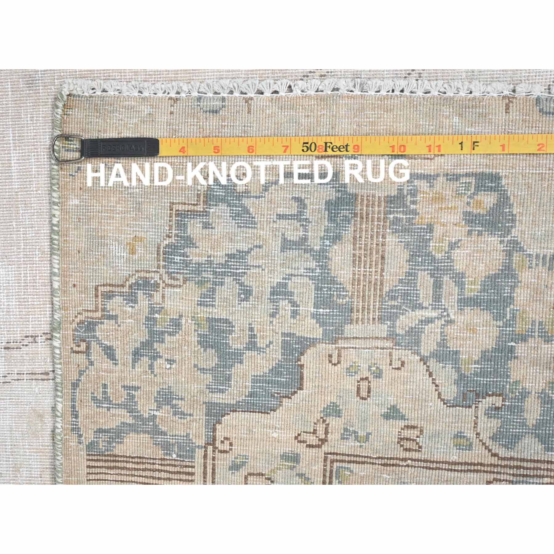 Persian-Hand-Knotted-Rug-409715