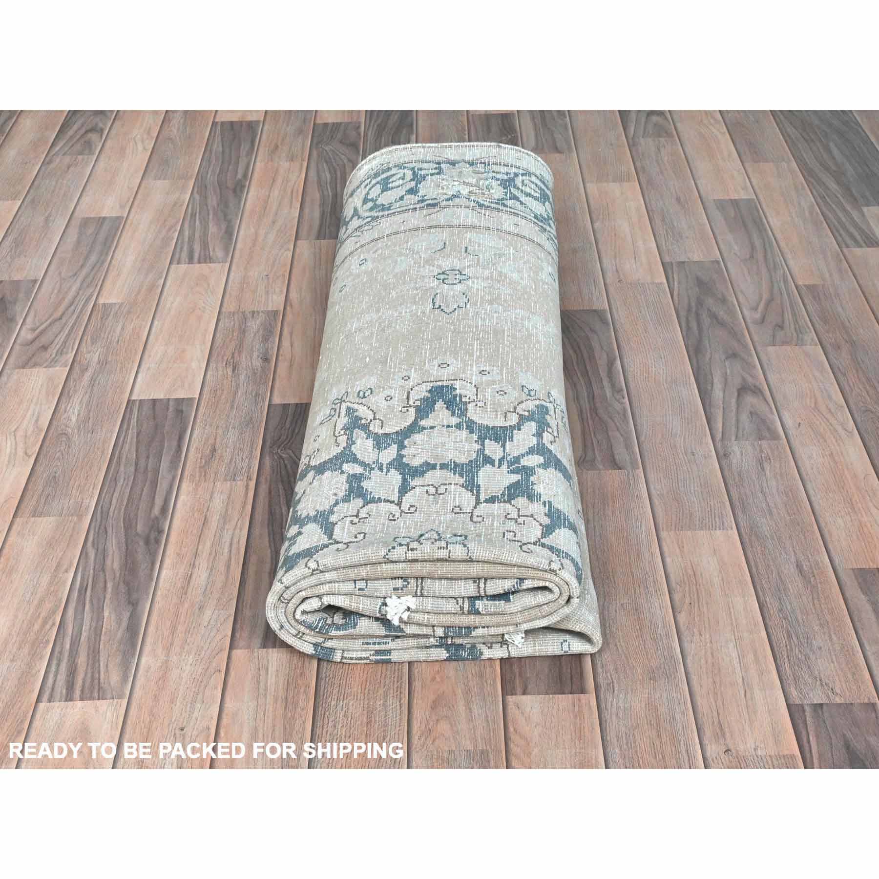 Persian-Hand-Knotted-Rug-409720