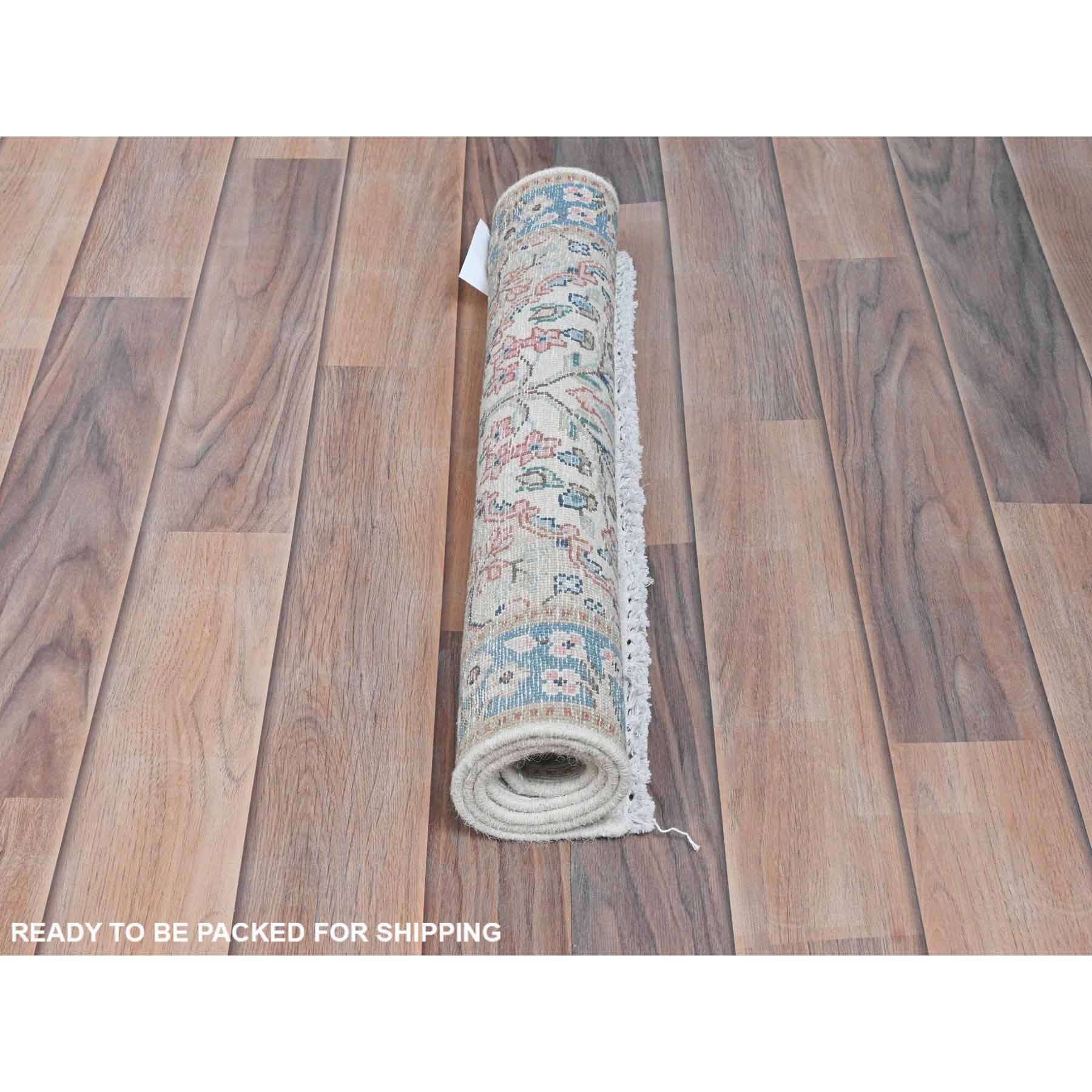 Persian-Hand-Knotted-Rug-409825