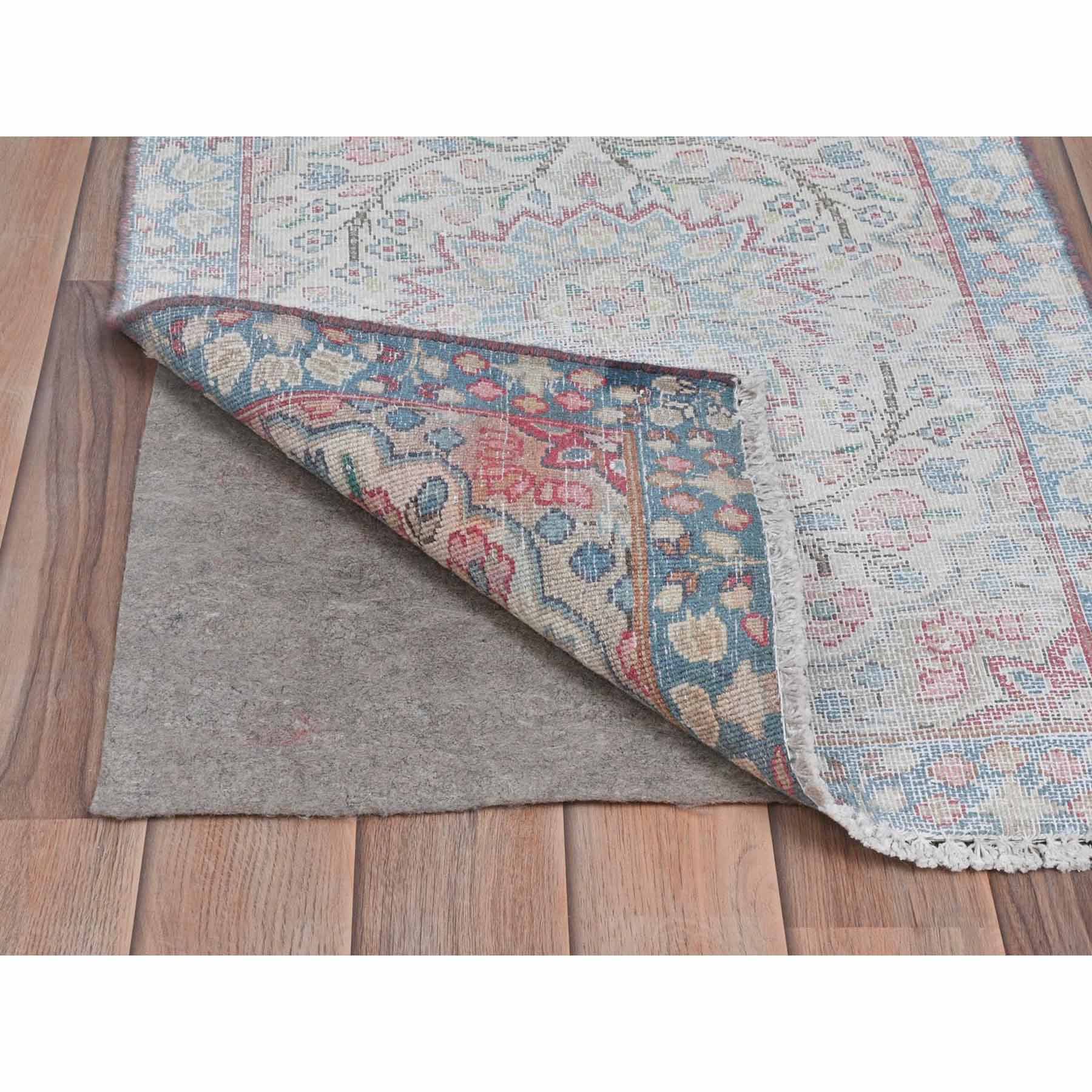 Persian-Hand-Knotted-Rug-409830