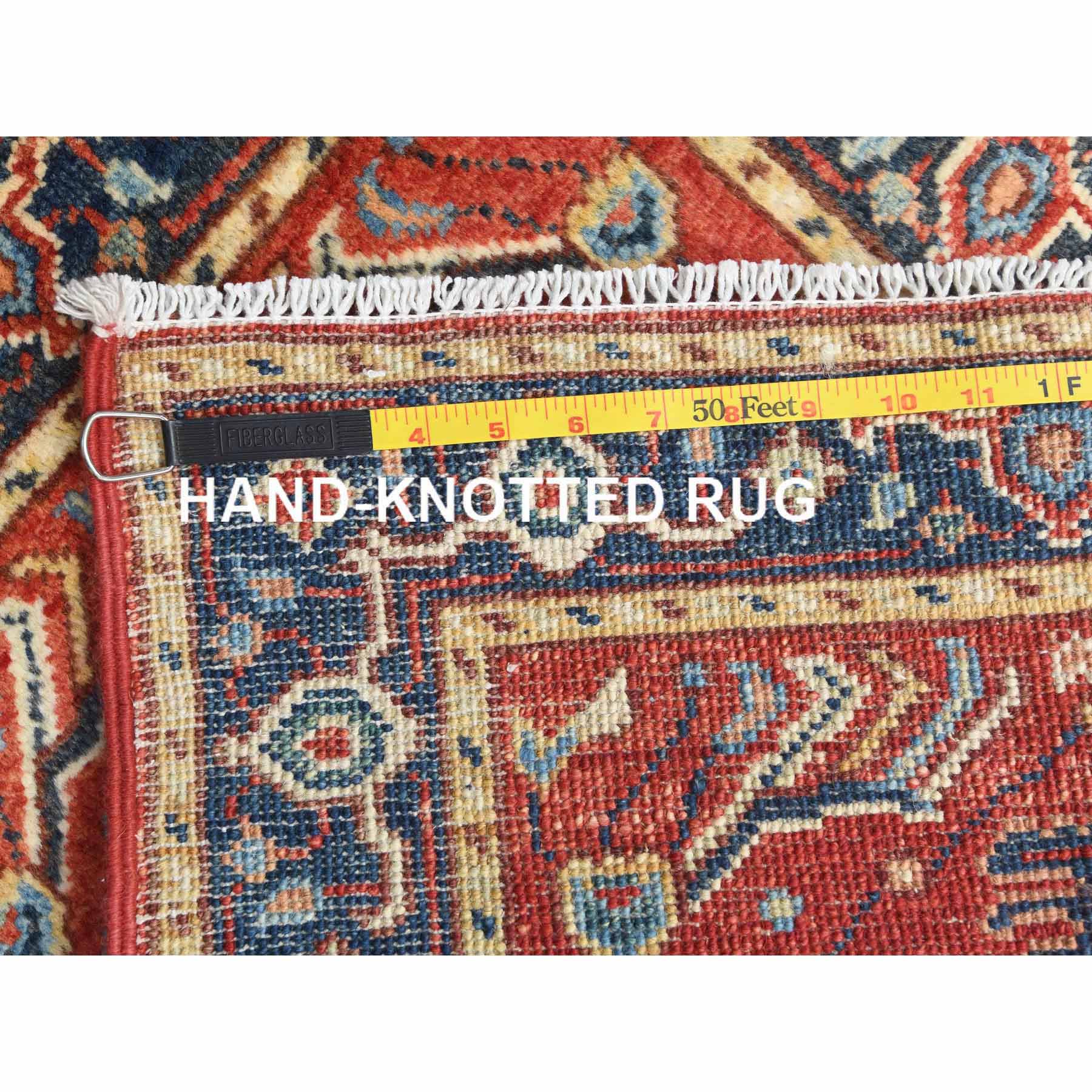 Heriz-Hand-Knotted-Rug-414295