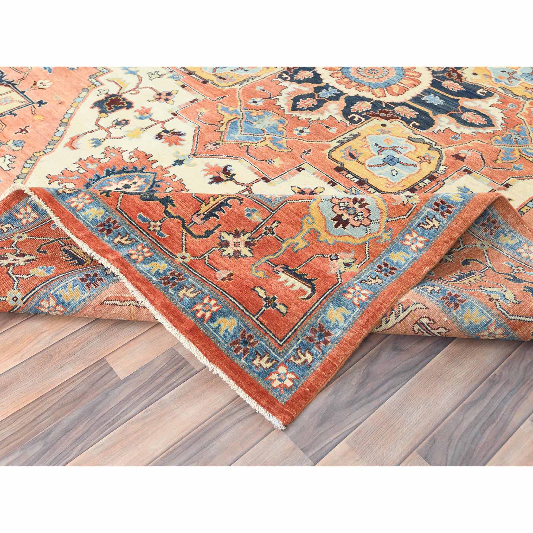 Heriz-Hand-Knotted-Rug-414380