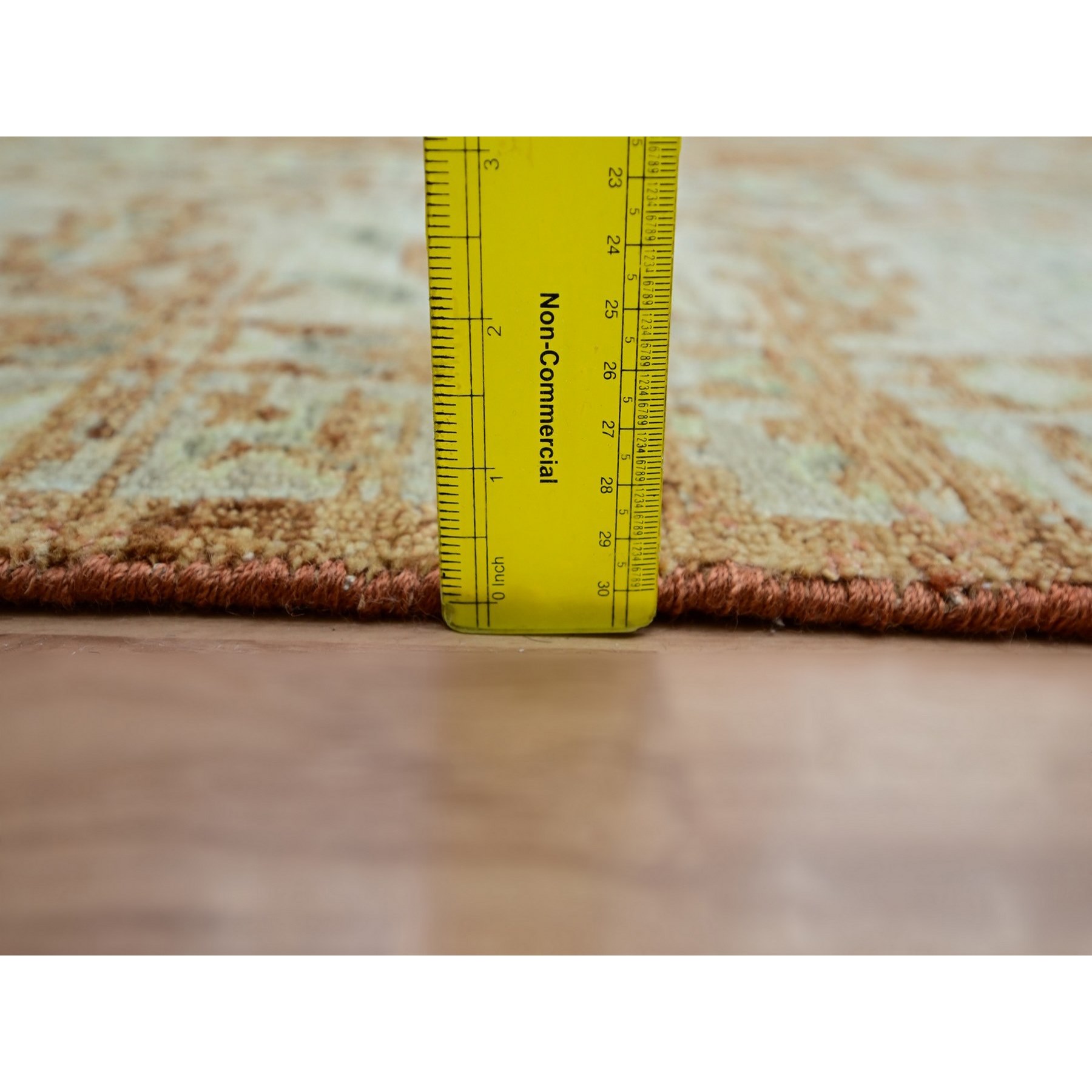 Heriz-Hand-Knotted-Rug-416525
