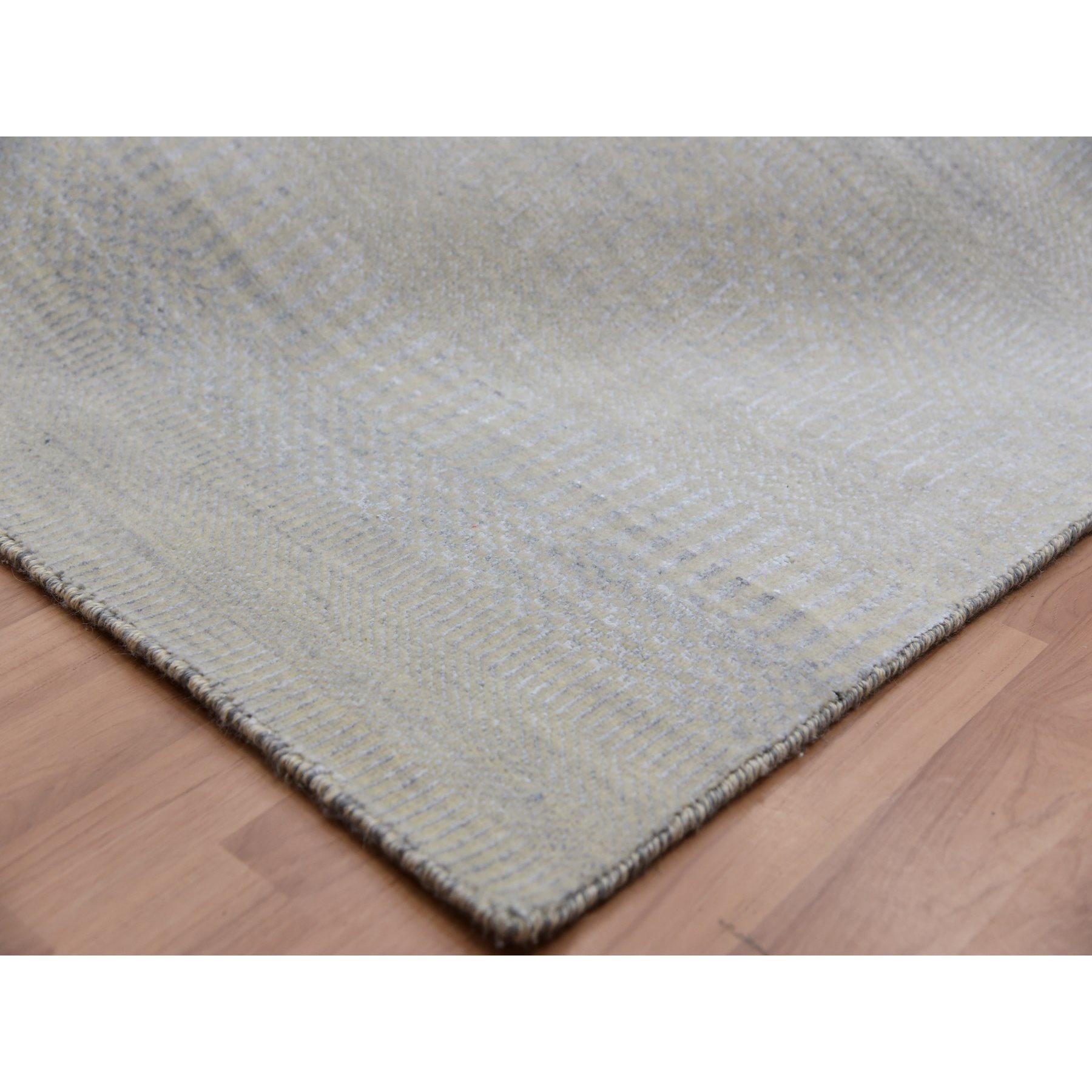 Modern-and-Contemporary-Hand-Knotted-Rug-415505