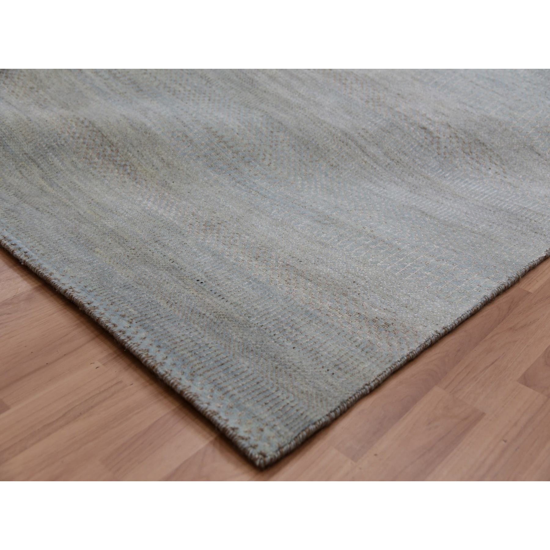 Modern-and-Contemporary-Hand-Knotted-Rug-415520