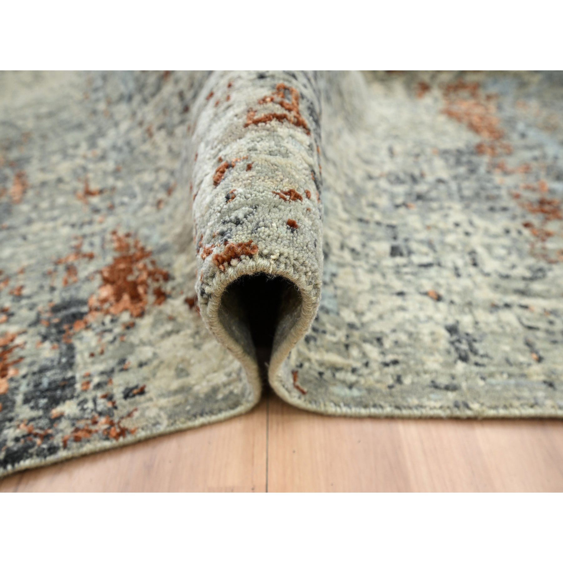 Modern-and-Contemporary-Hand-Knotted-Rug-415650