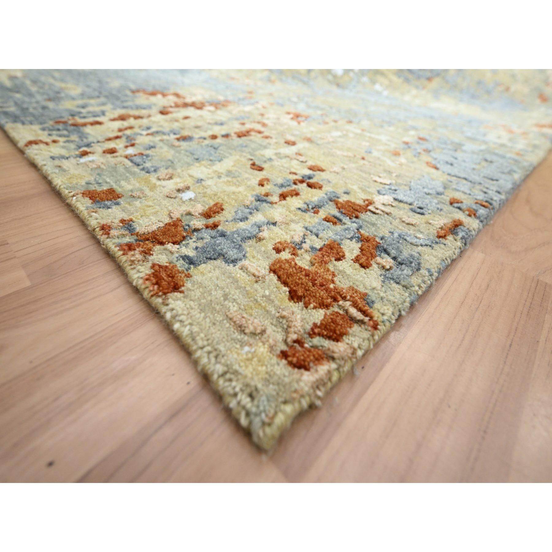 Modern-and-Contemporary-Hand-Knotted-Rug-415705