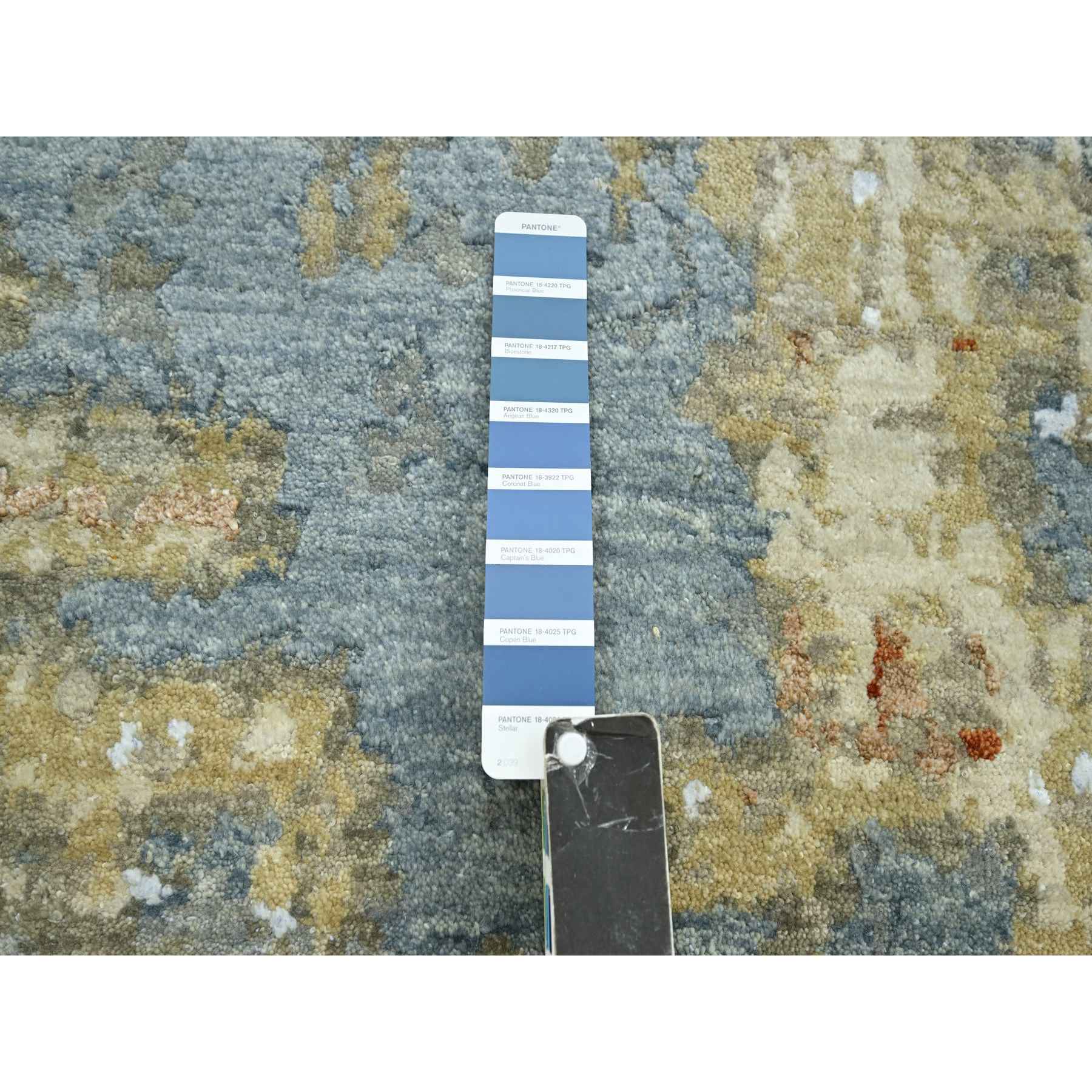 Modern-and-Contemporary-Hand-Knotted-Rug-415705