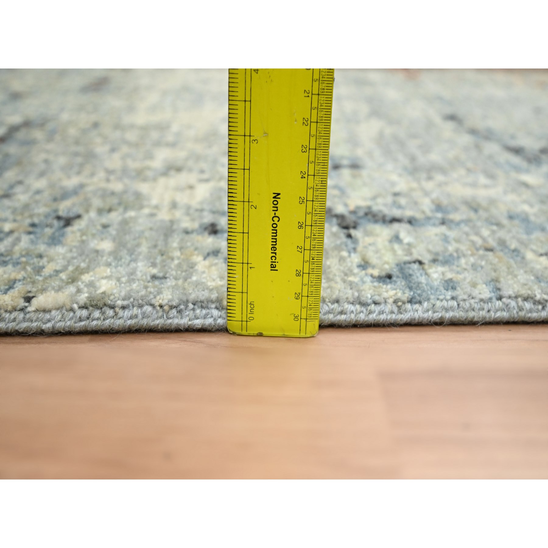 Modern-and-Contemporary-Hand-Knotted-Rug-415840