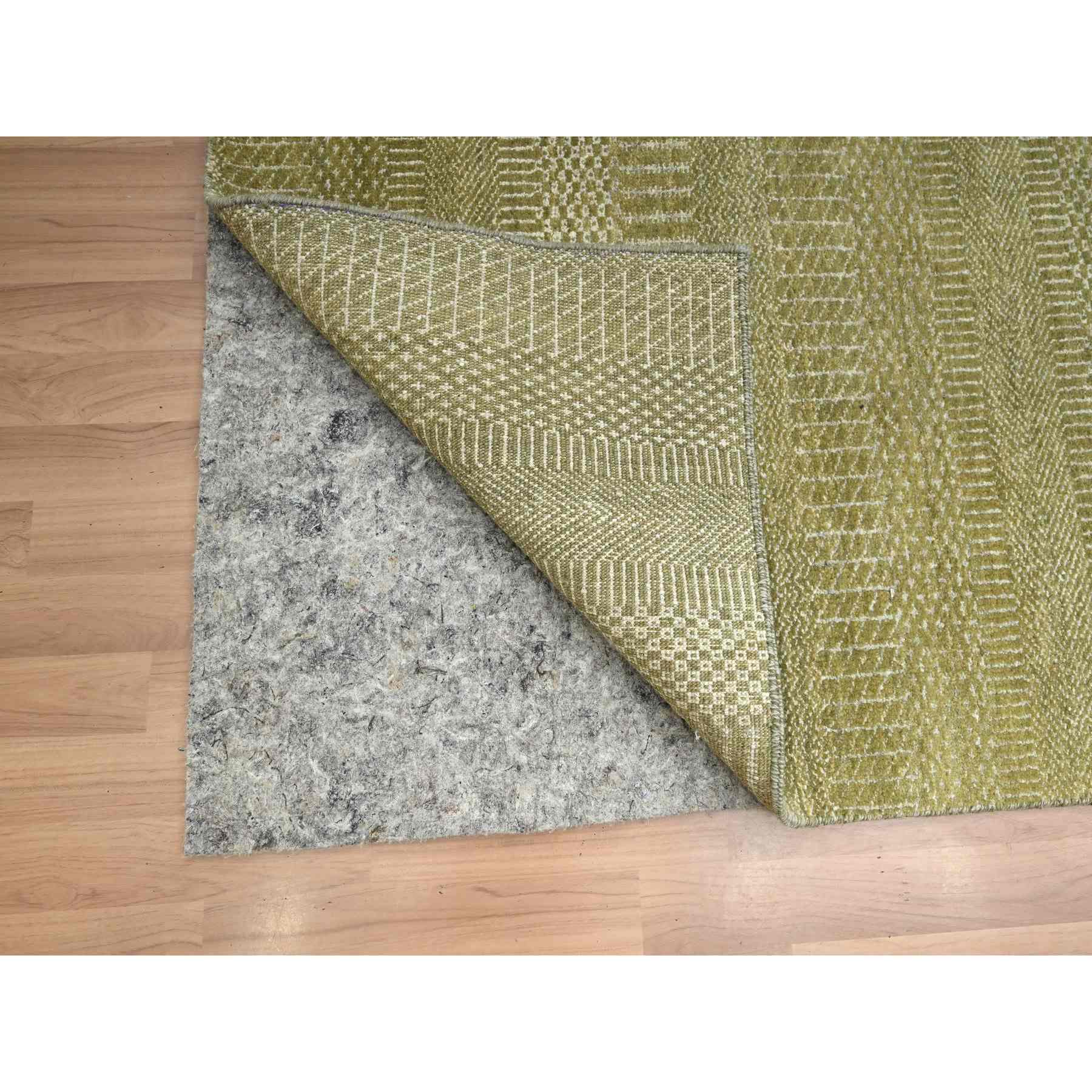 Modern-and-Contemporary-Hand-Knotted-Rug-416075