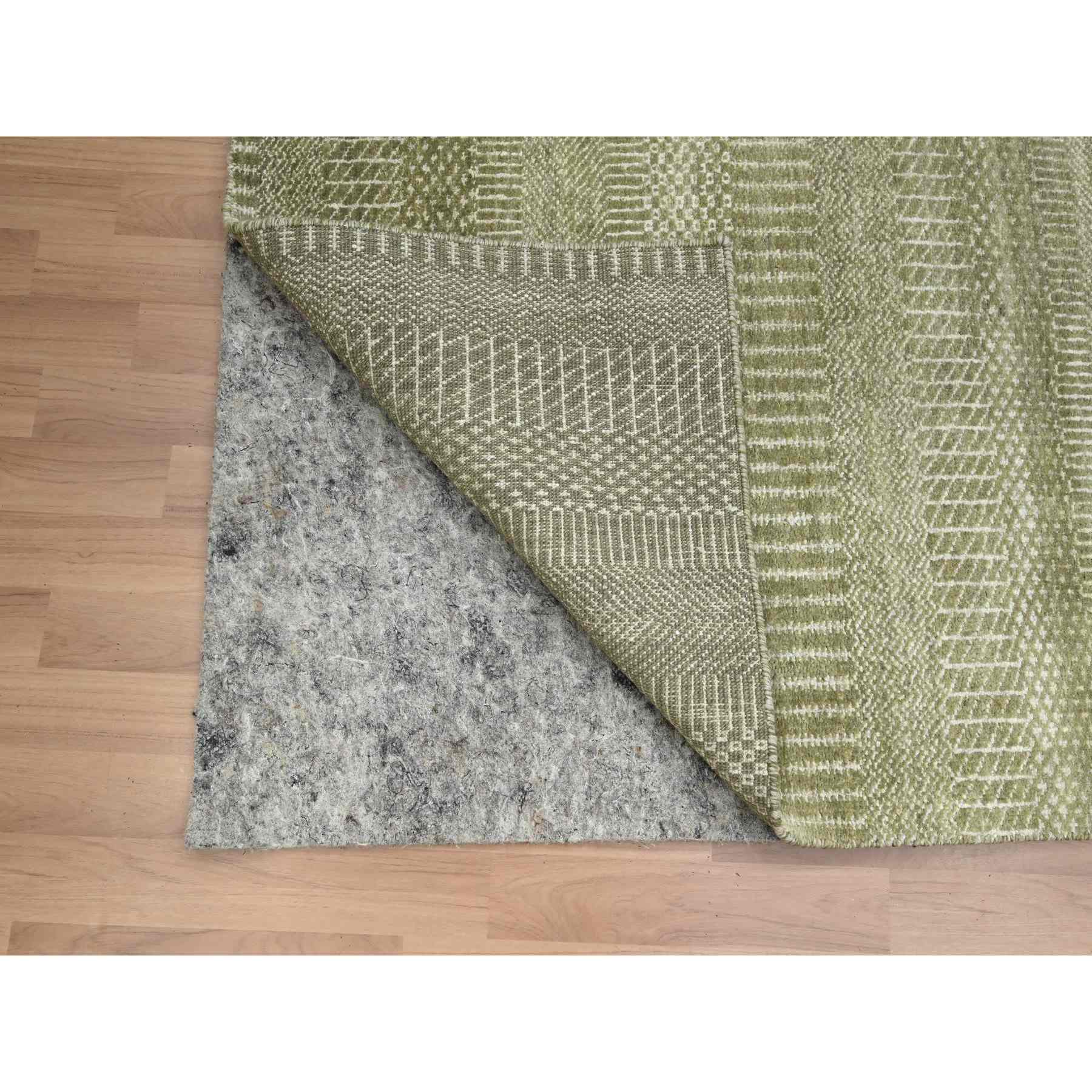 Modern-and-Contemporary-Hand-Knotted-Rug-416080