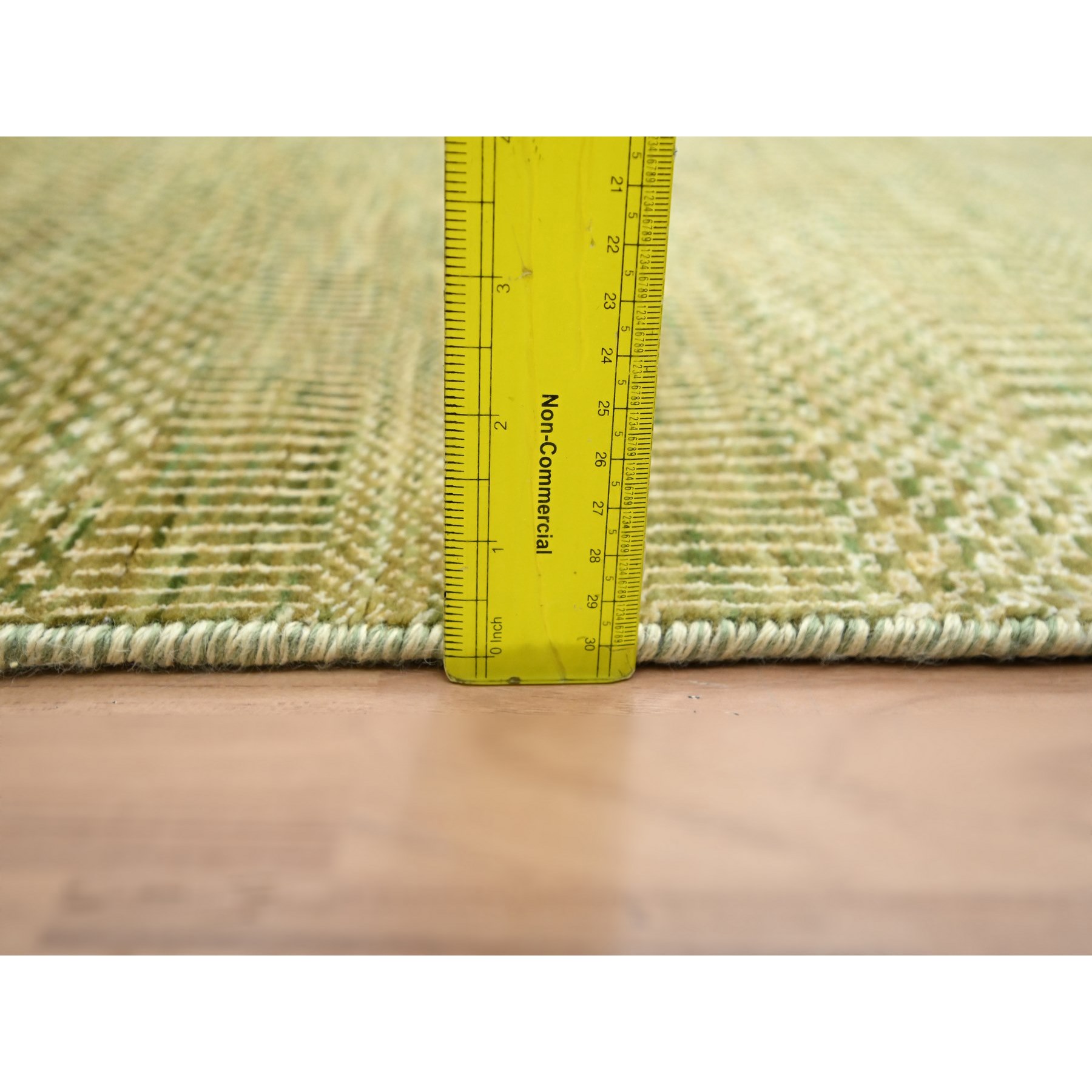 Modern-and-Contemporary-Hand-Knotted-Rug-416085