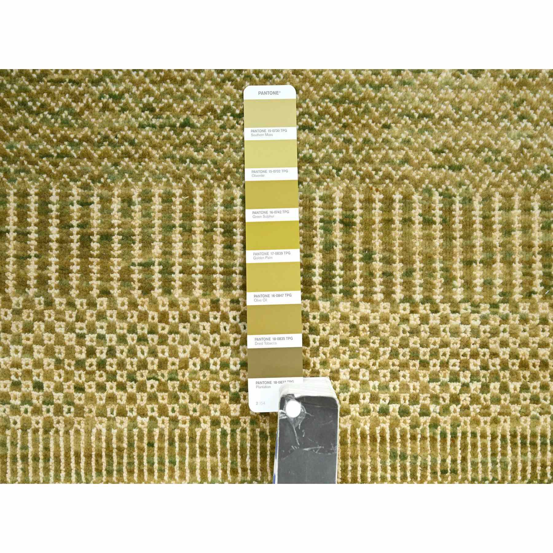 Modern-and-Contemporary-Hand-Knotted-Rug-416135