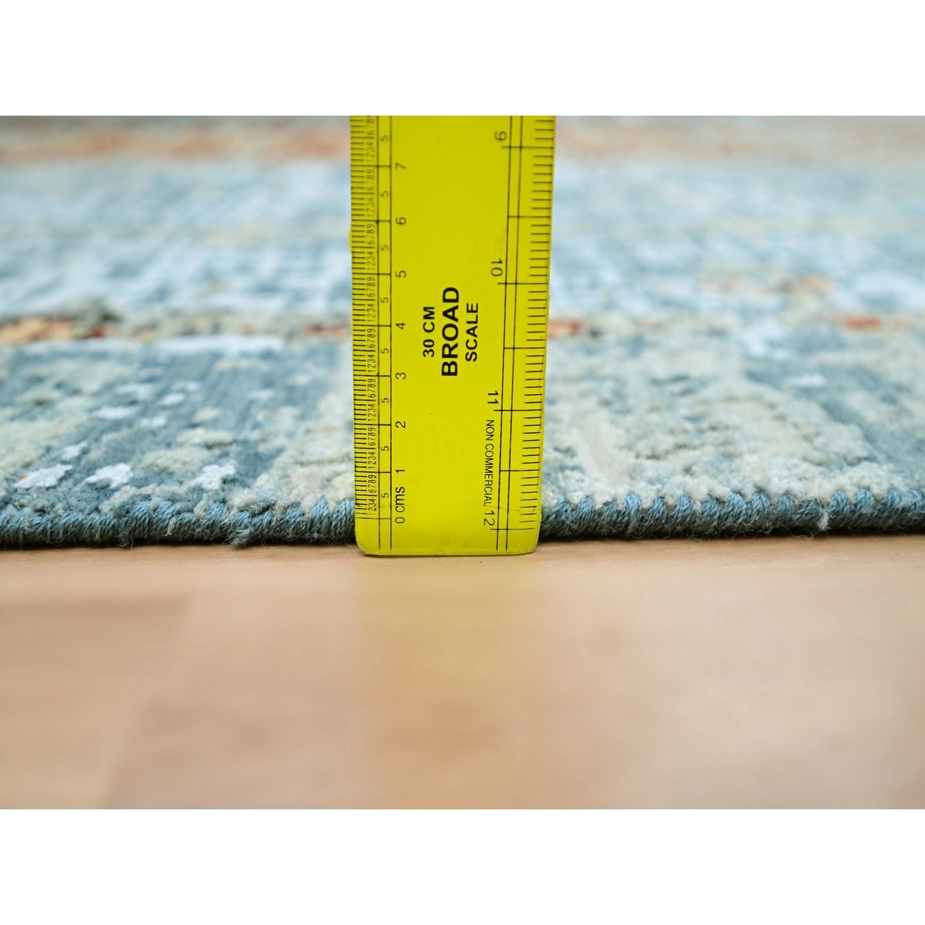 Modern-and-Contemporary-Hand-Knotted-Rug-416235