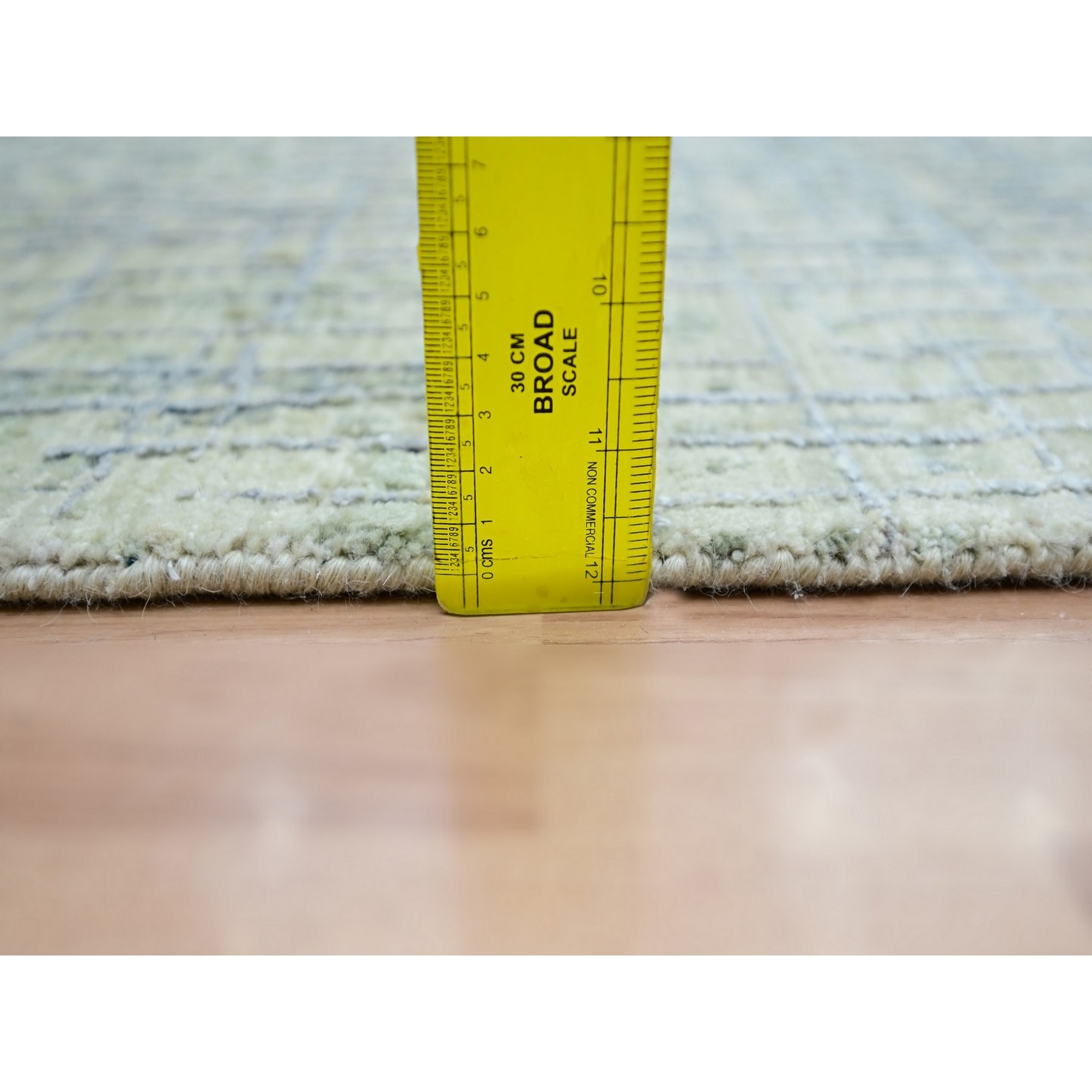Modern-and-Contemporary-Hand-Knotted-Rug-416290
