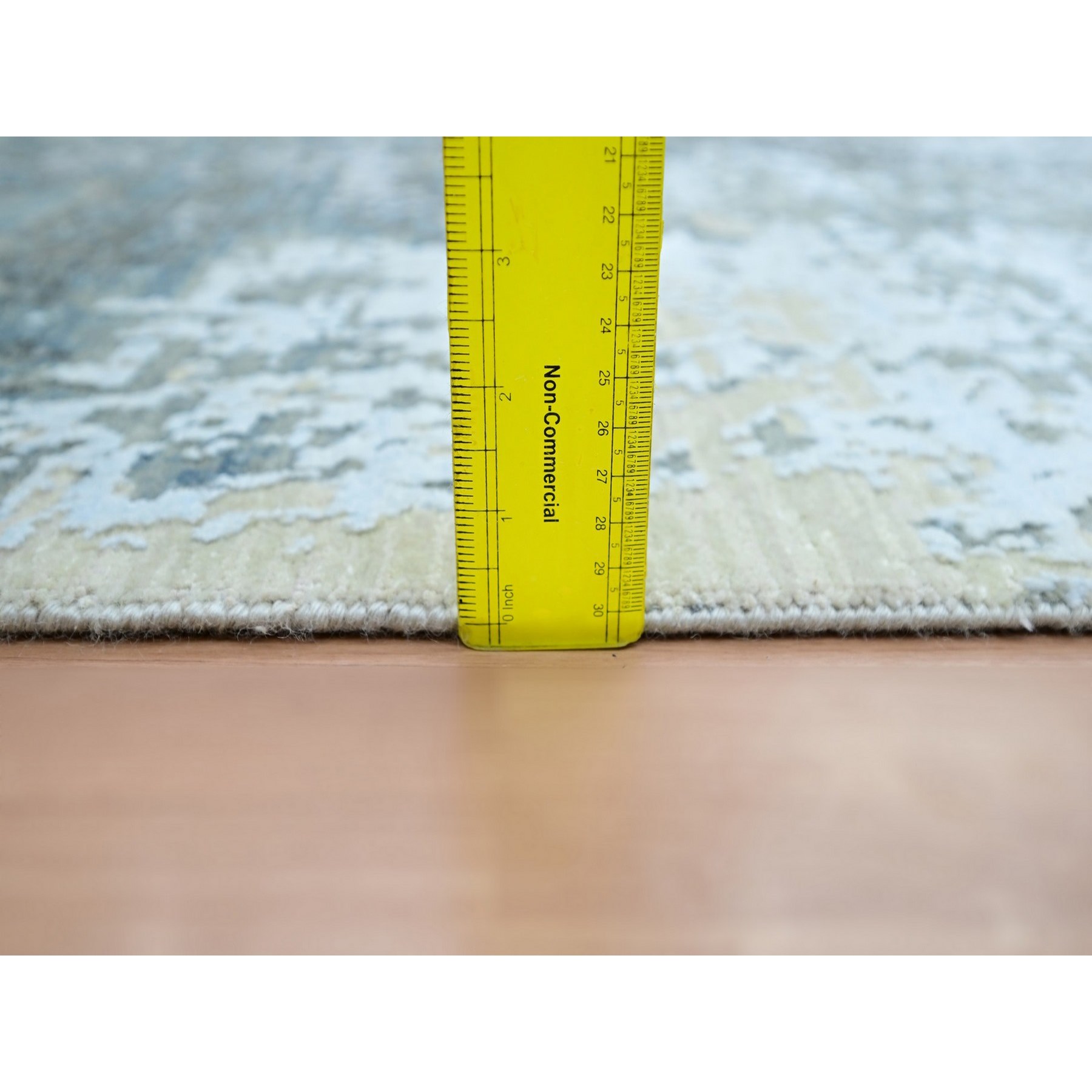 Modern-and-Contemporary-Hand-Knotted-Rug-416335