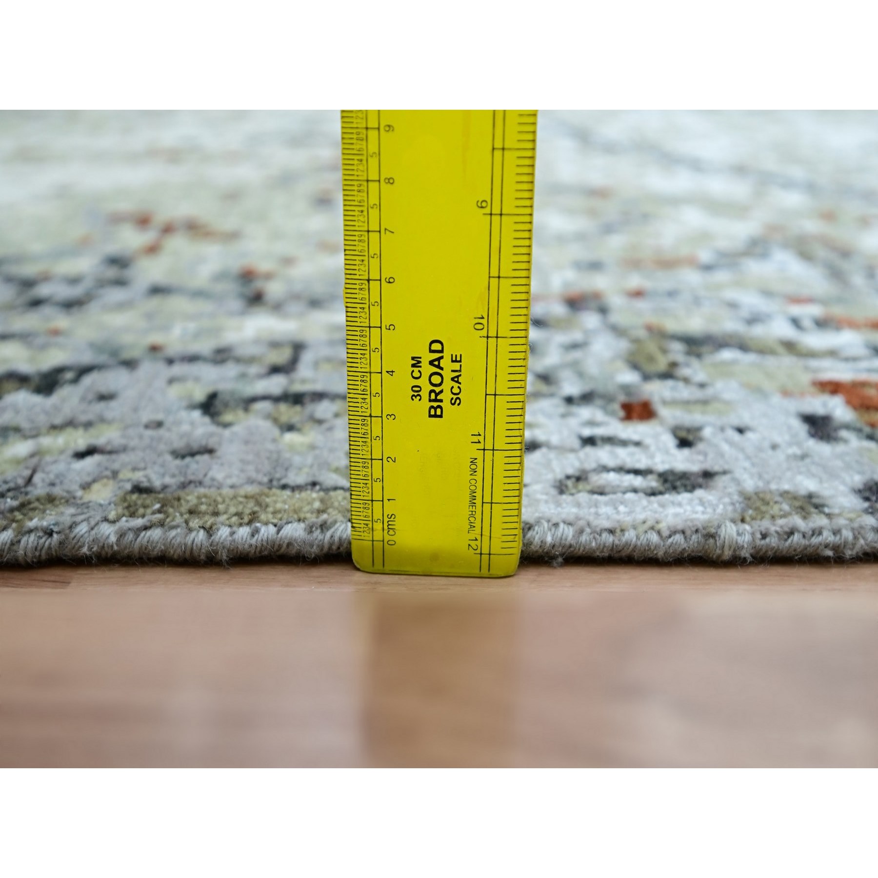 Modern-and-Contemporary-Hand-Knotted-Rug-416350