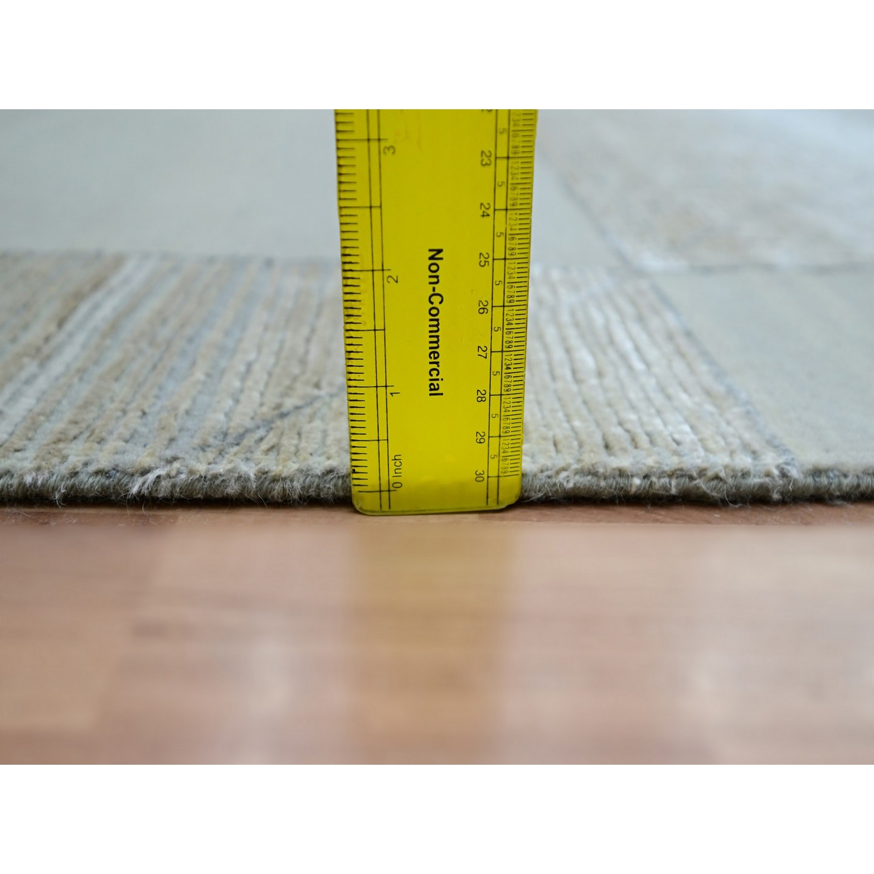 Modern-and-Contemporary-Hand-Knotted-Rug-416375