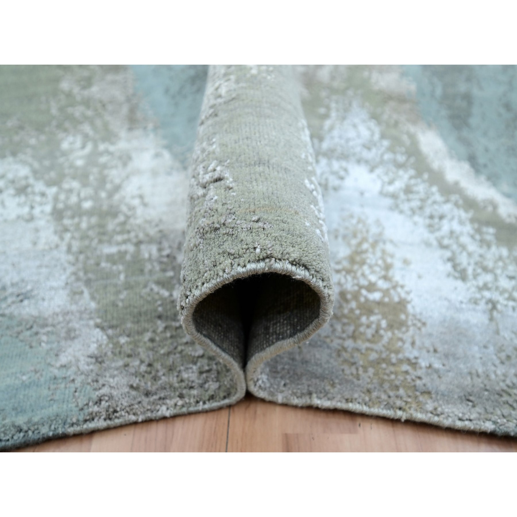 Modern-and-Contemporary-Hand-Knotted-Rug-416380
