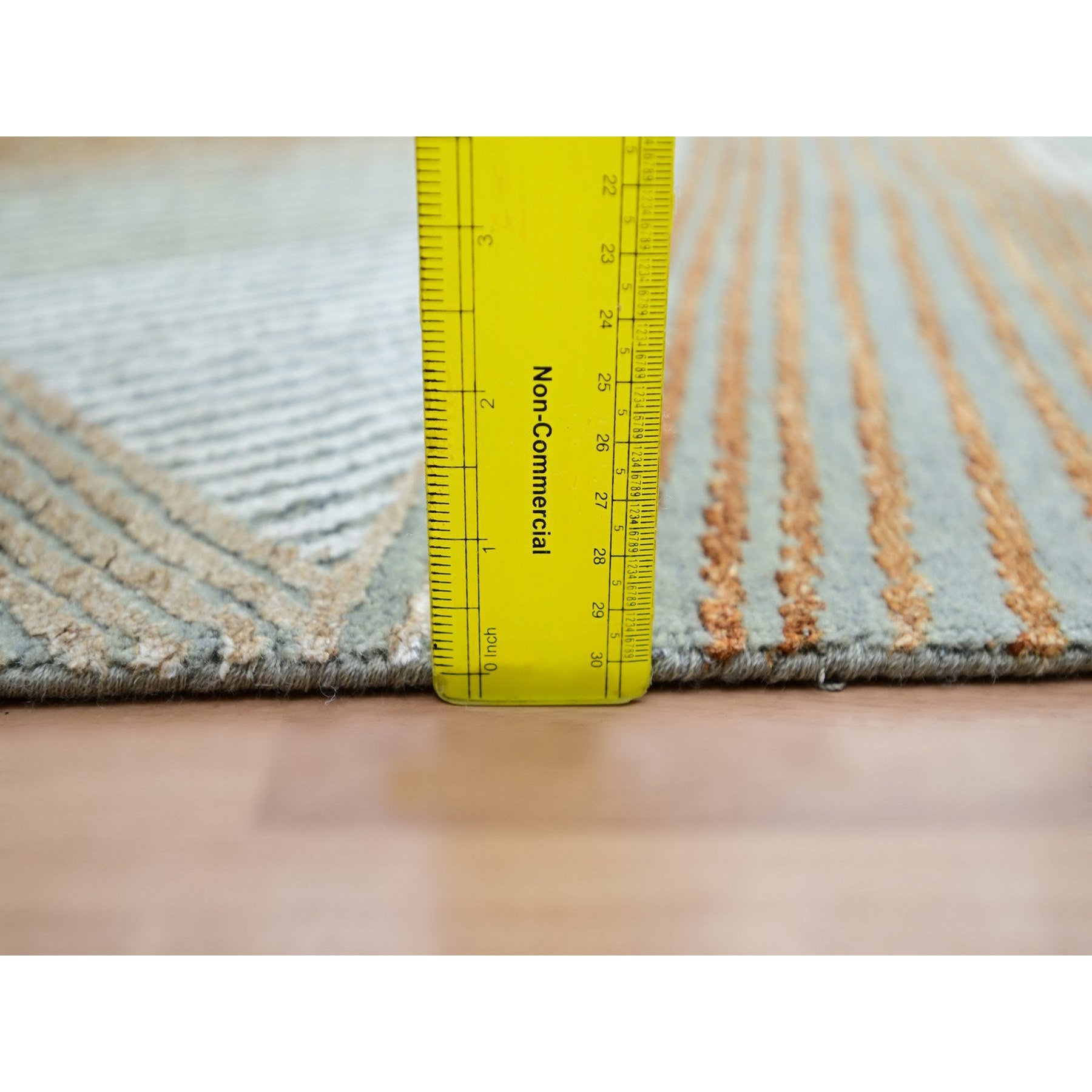 Modern-and-Contemporary-Hand-Knotted-Rug-416390