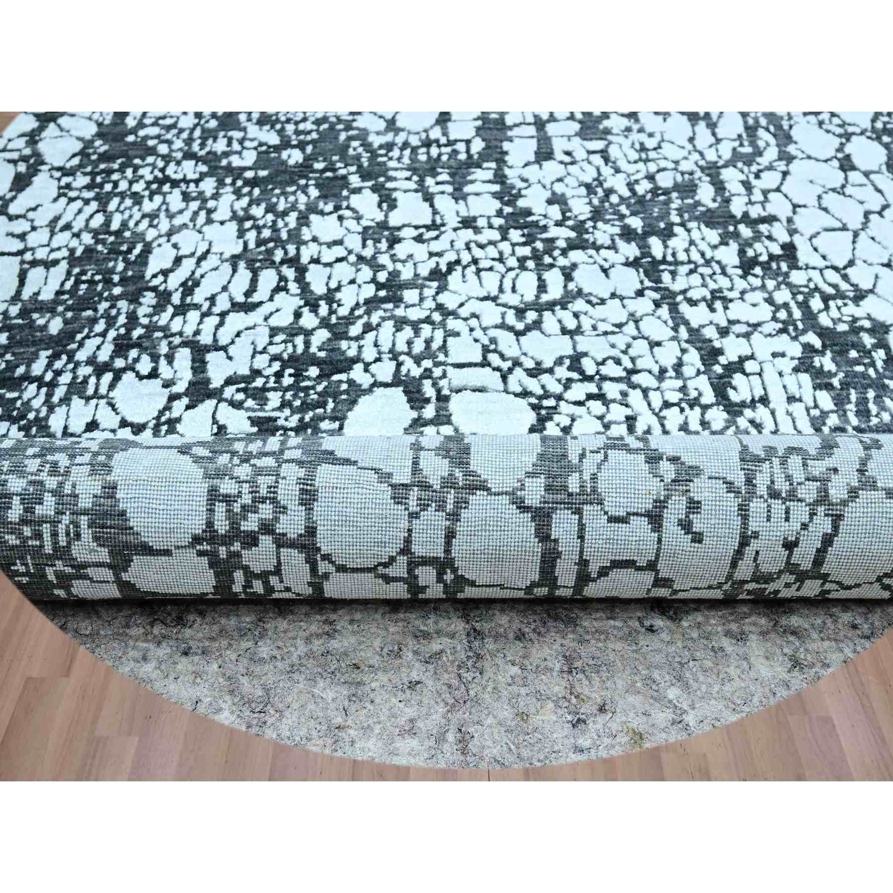 Modern-and-Contemporary-Hand-Knotted-Rug-416415