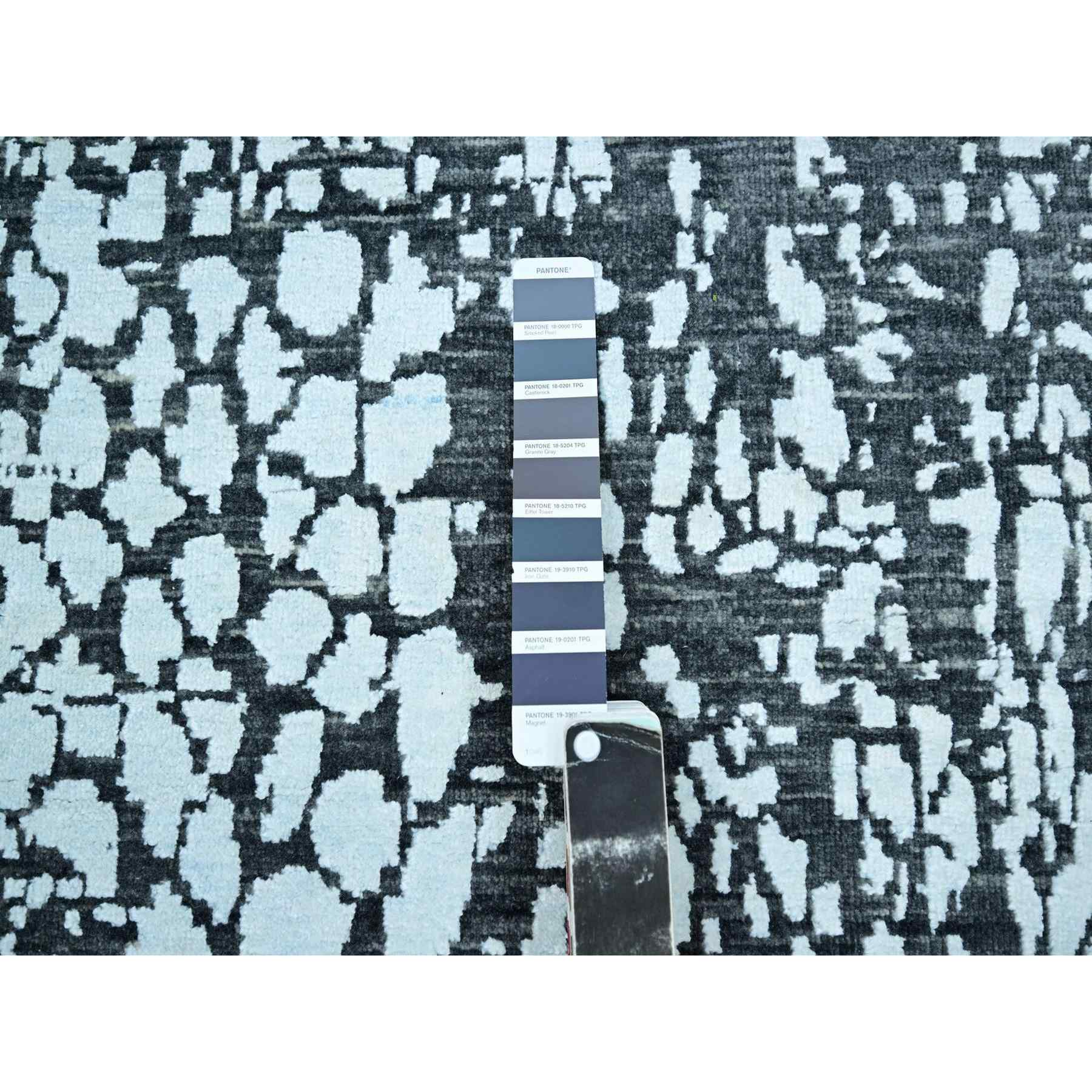 Modern-and-Contemporary-Hand-Knotted-Rug-416415