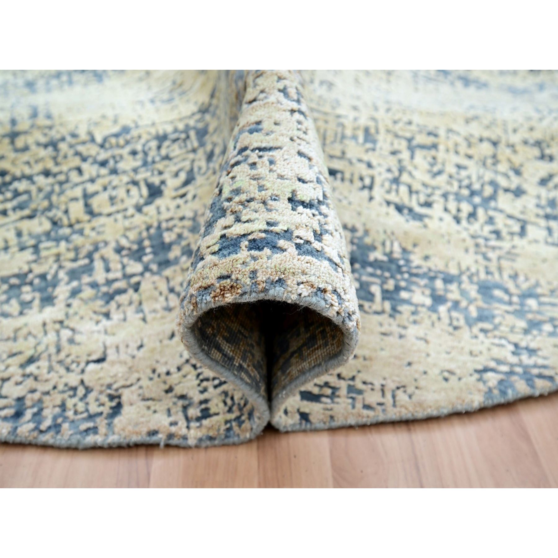 Modern-and-Contemporary-Hand-Knotted-Rug-416435